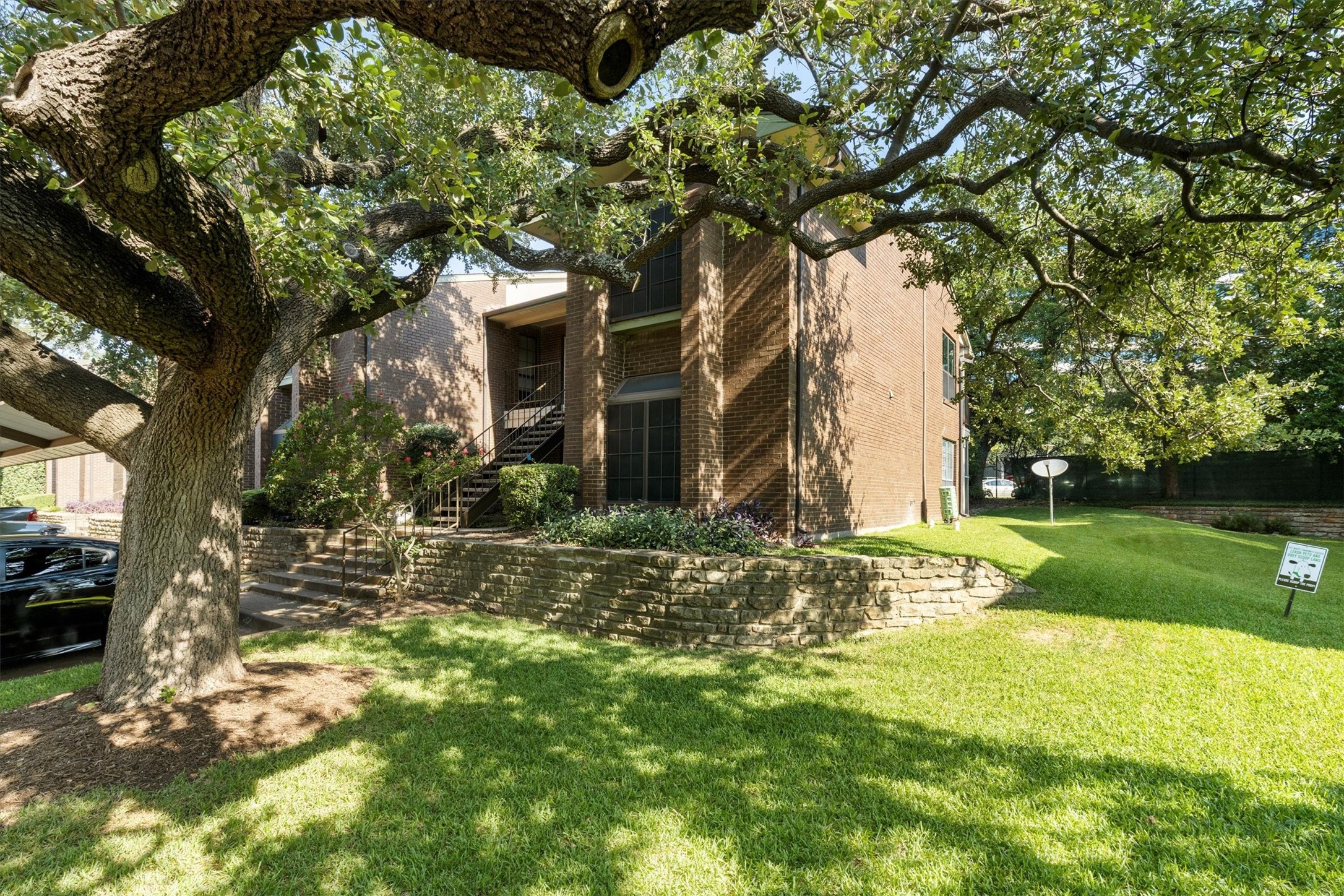 2505 Wedglea Drive 106