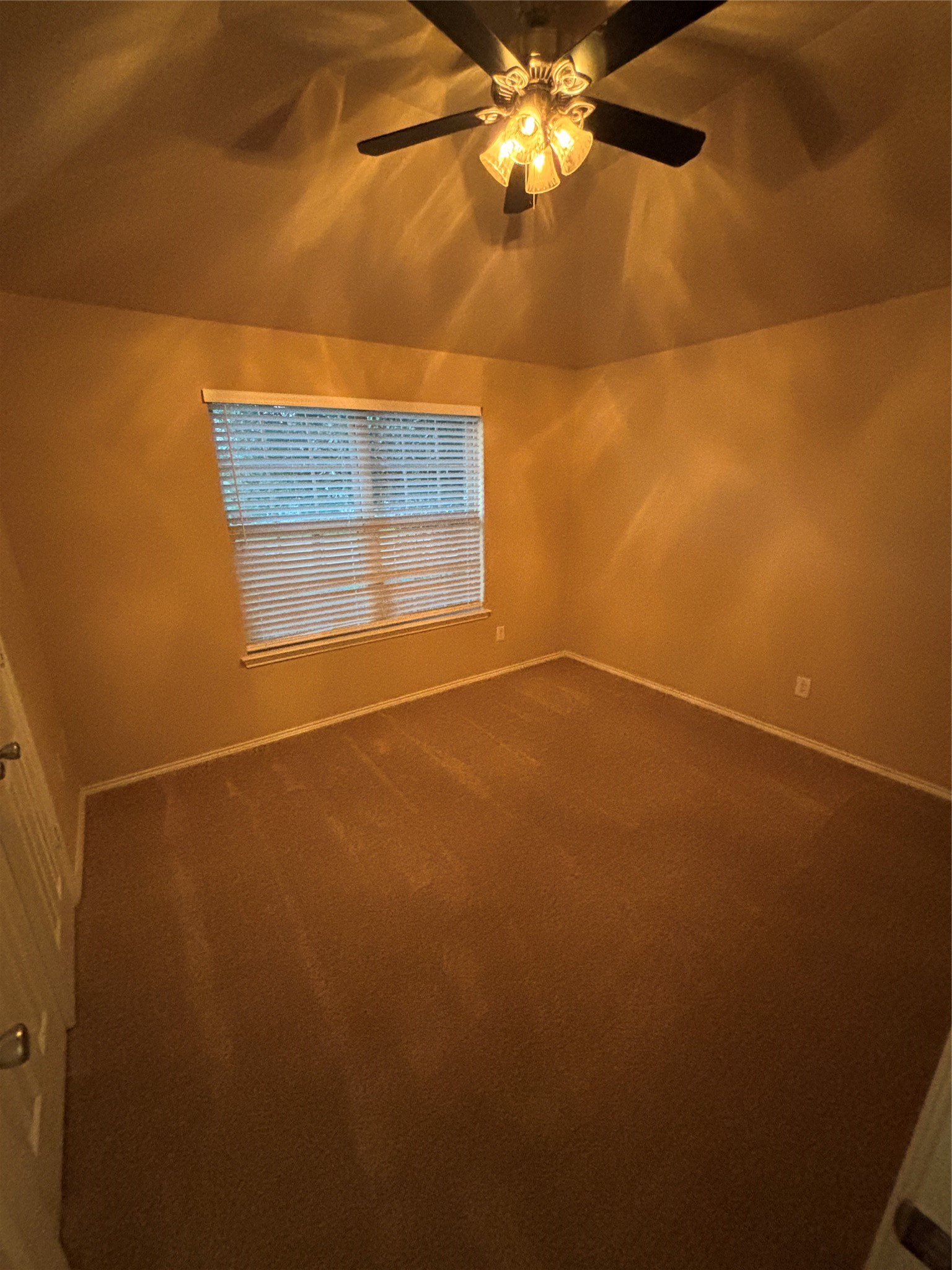 1328 Villa Paloma Boulevard