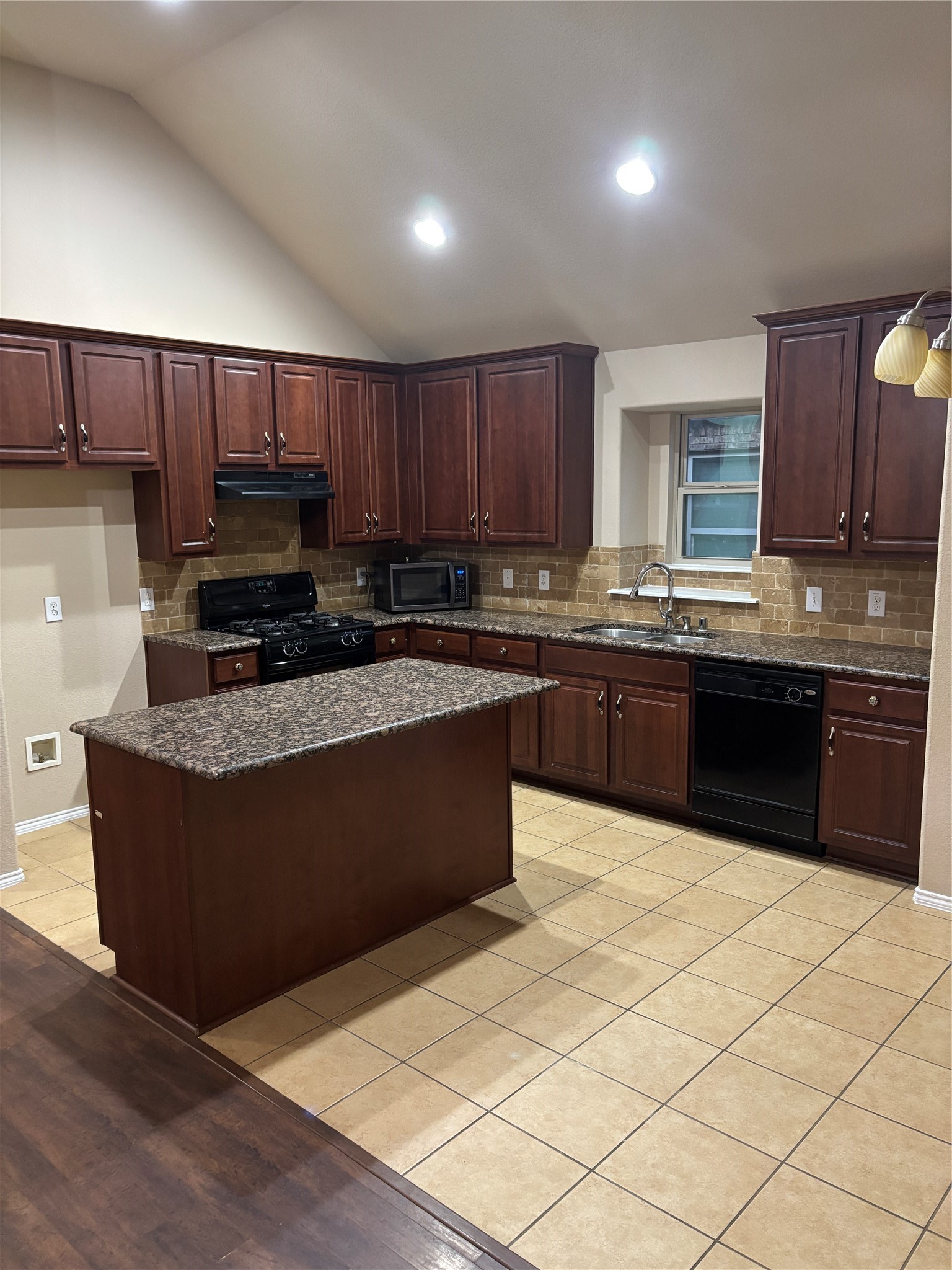 1328 Villa Paloma Boulevard