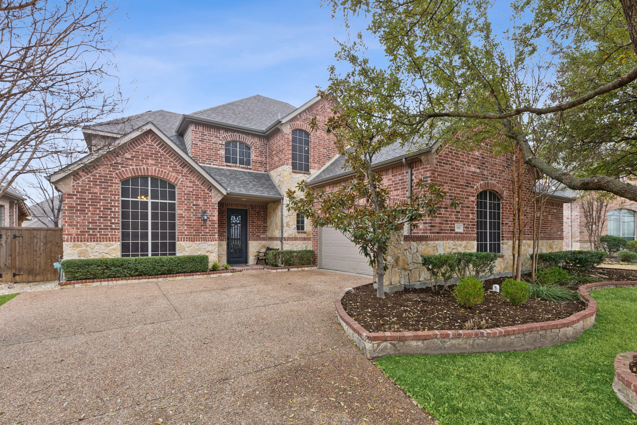 900 Thimbleberry Drive