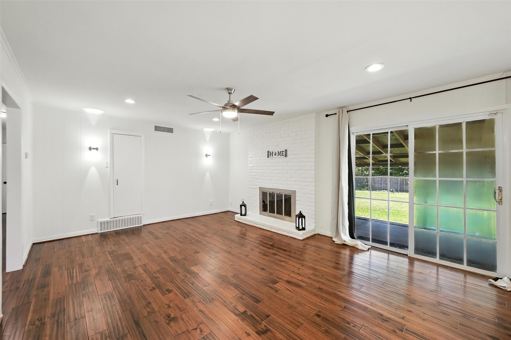 10907 Marsh Lane