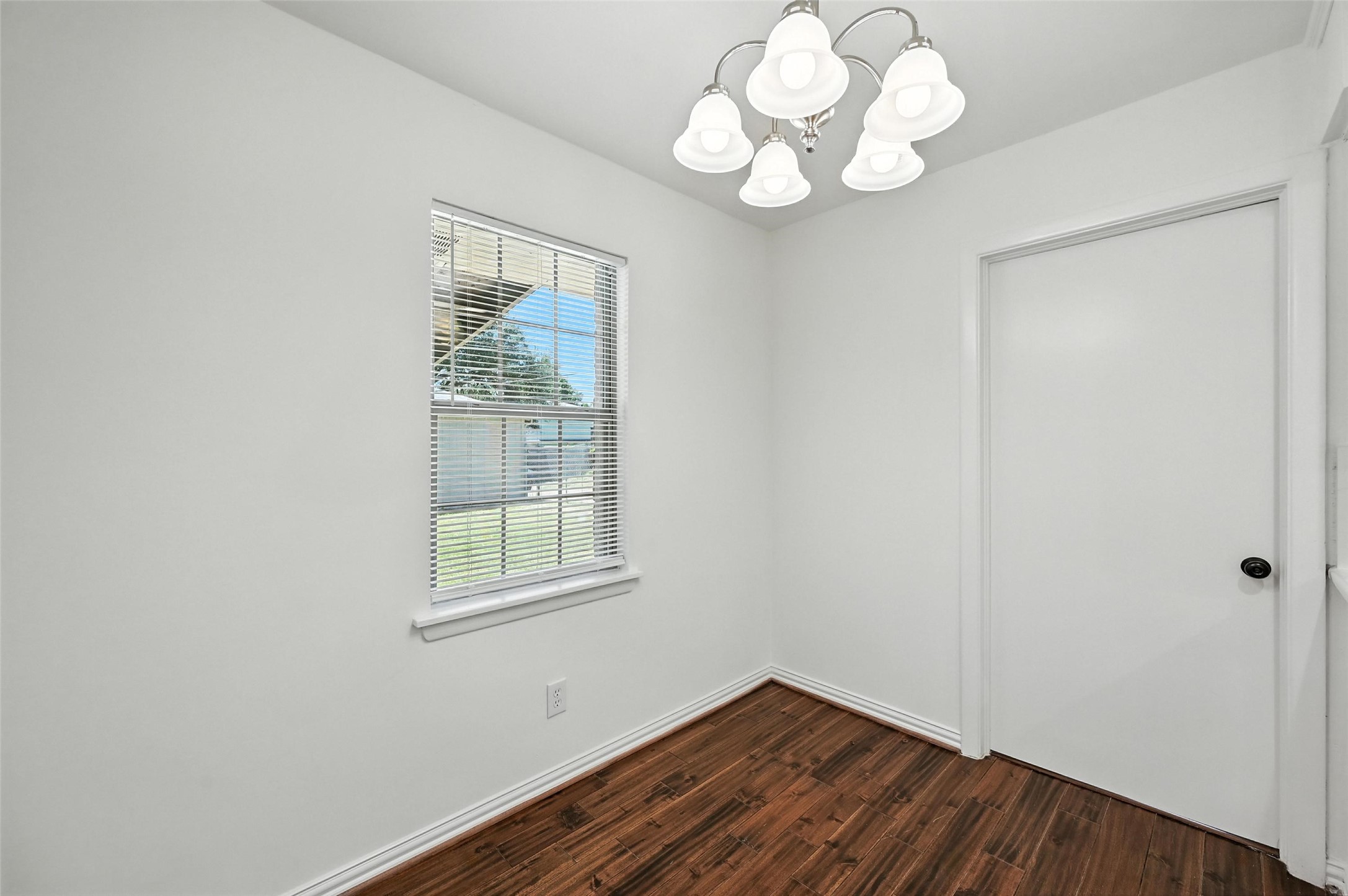 10907 Marsh Lane