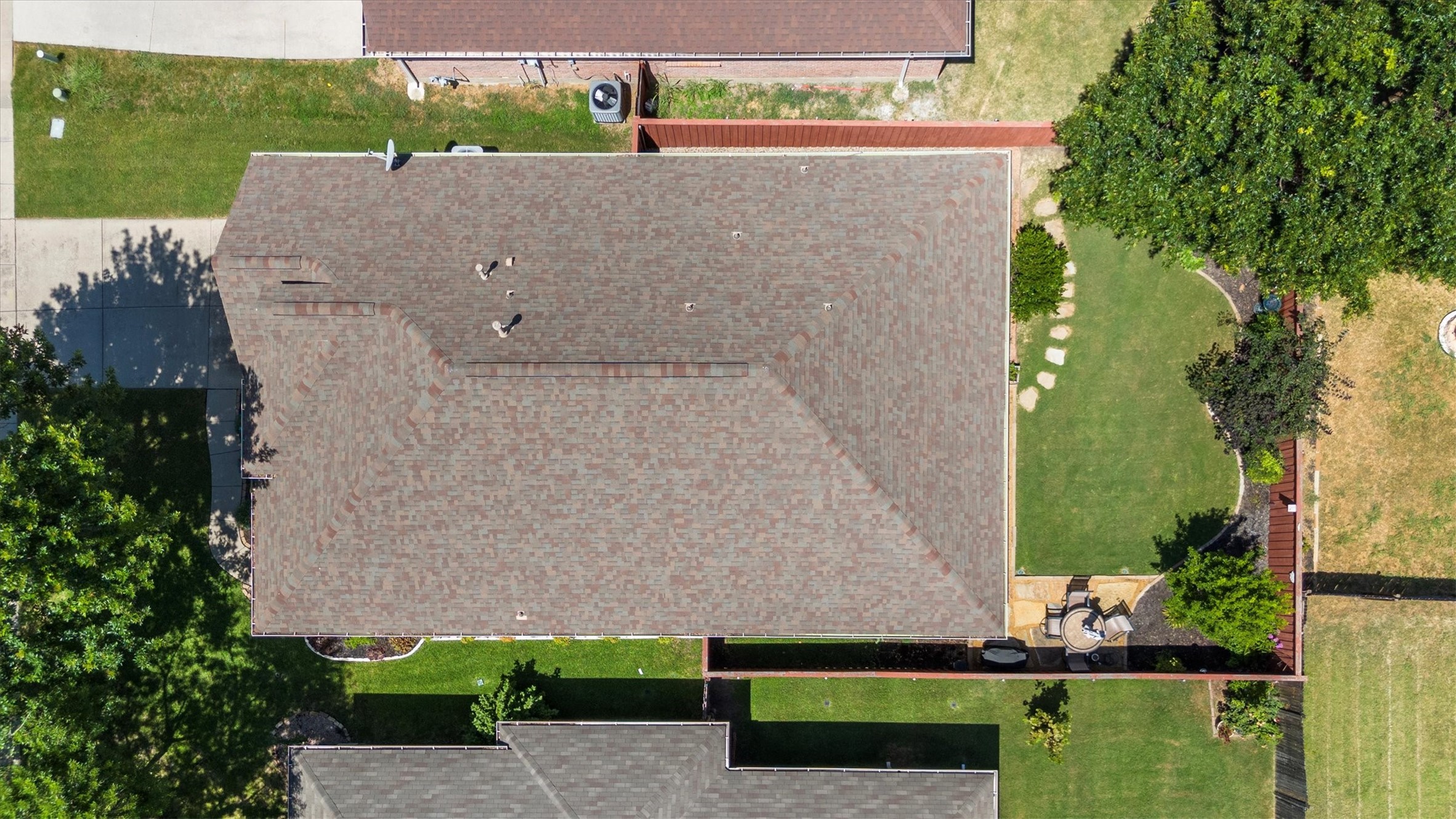 2216 Rockport Drive
