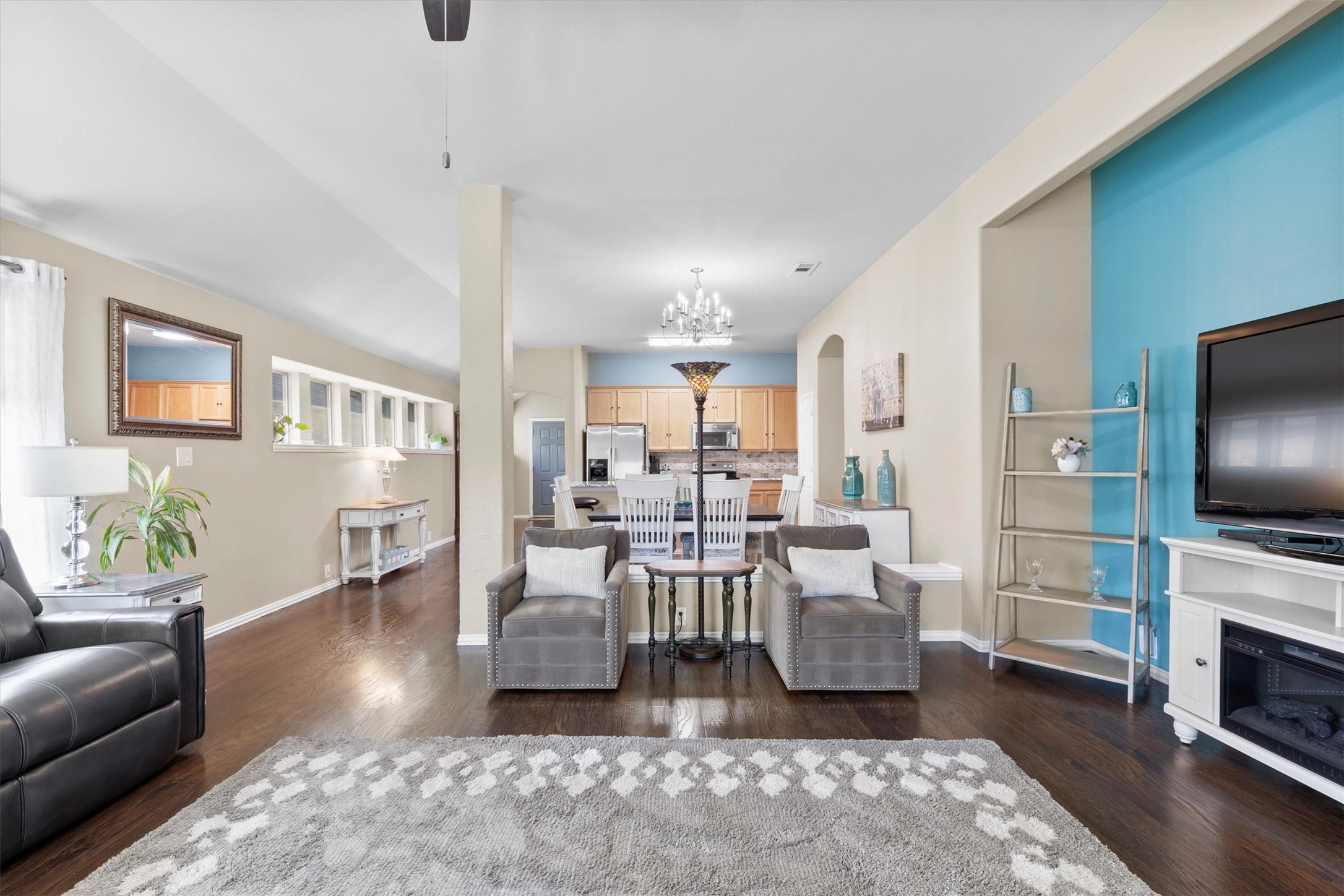 2216 Rockport Drive