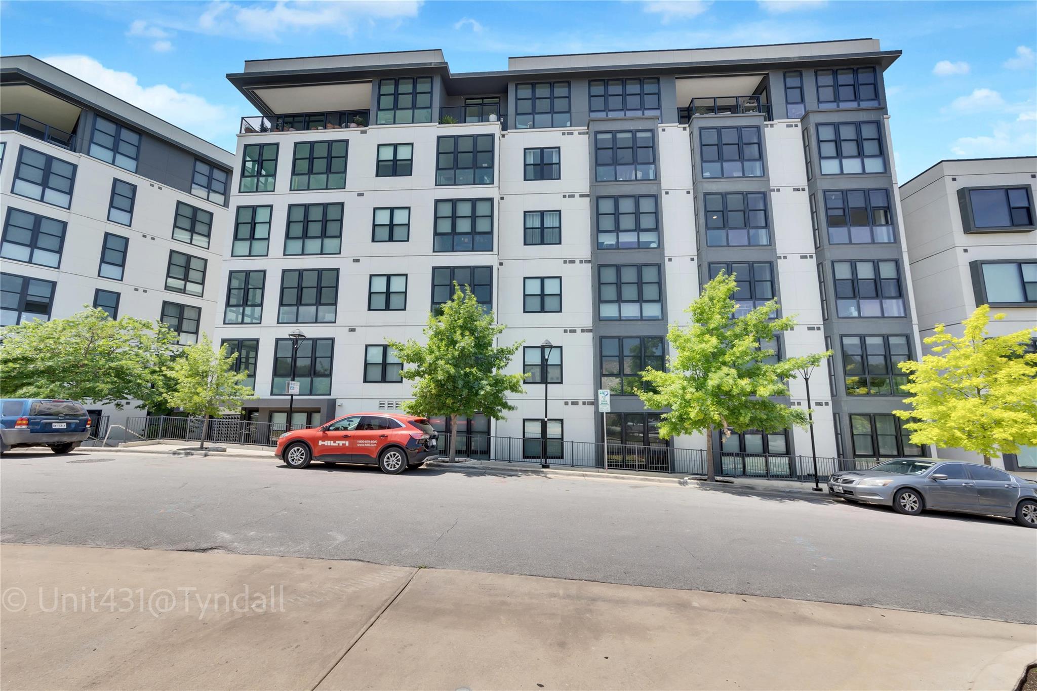 800 Embassy DR # 431
