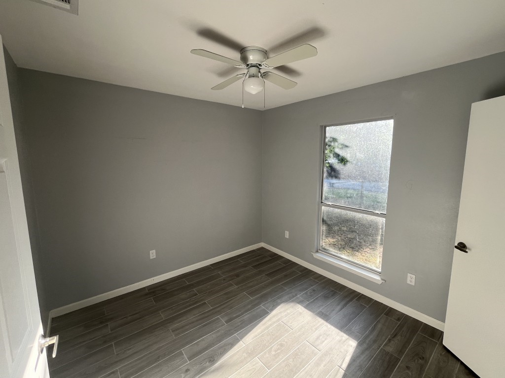 3416 N Jim Miller Road