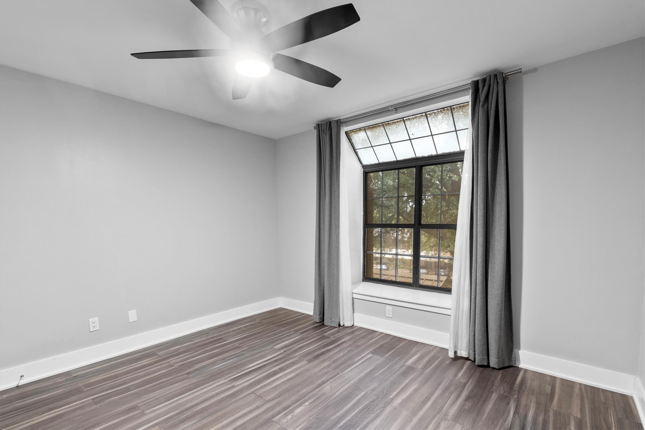 2505 Wedglea Drive 201
