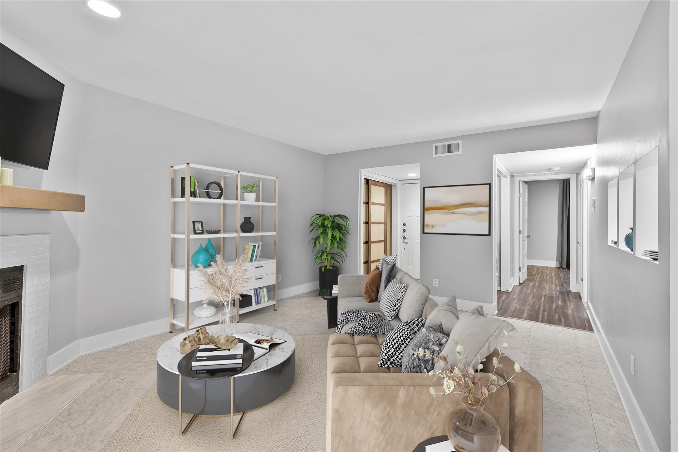 2505 Wedglea Drive 201