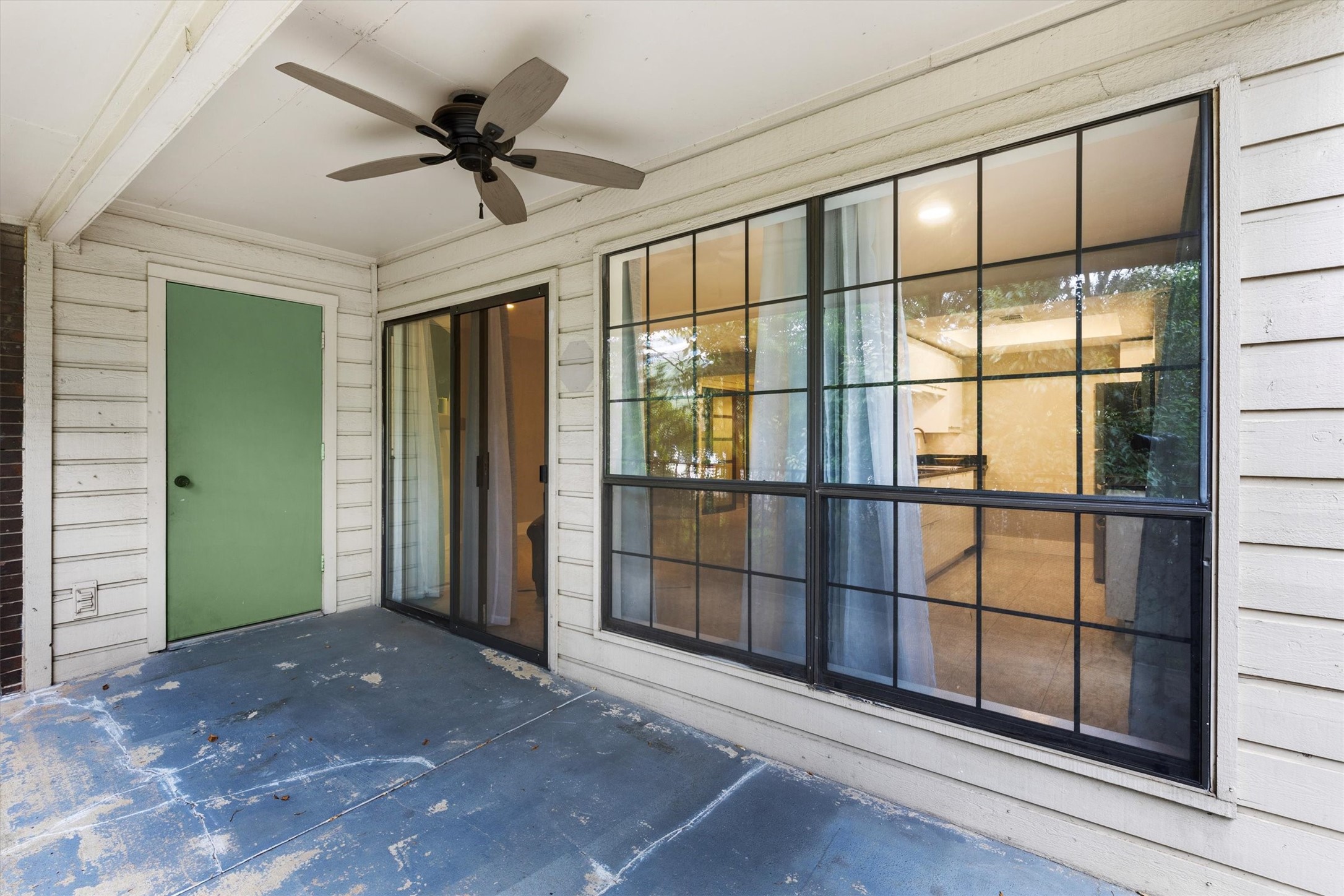 2505 Wedglea Drive 201