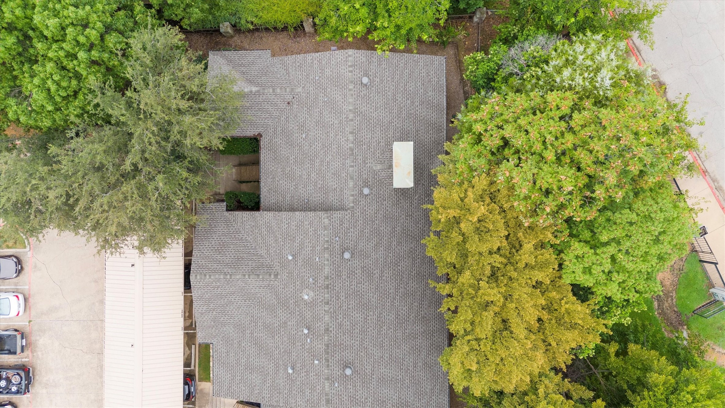 2505 Wedglea Drive 201