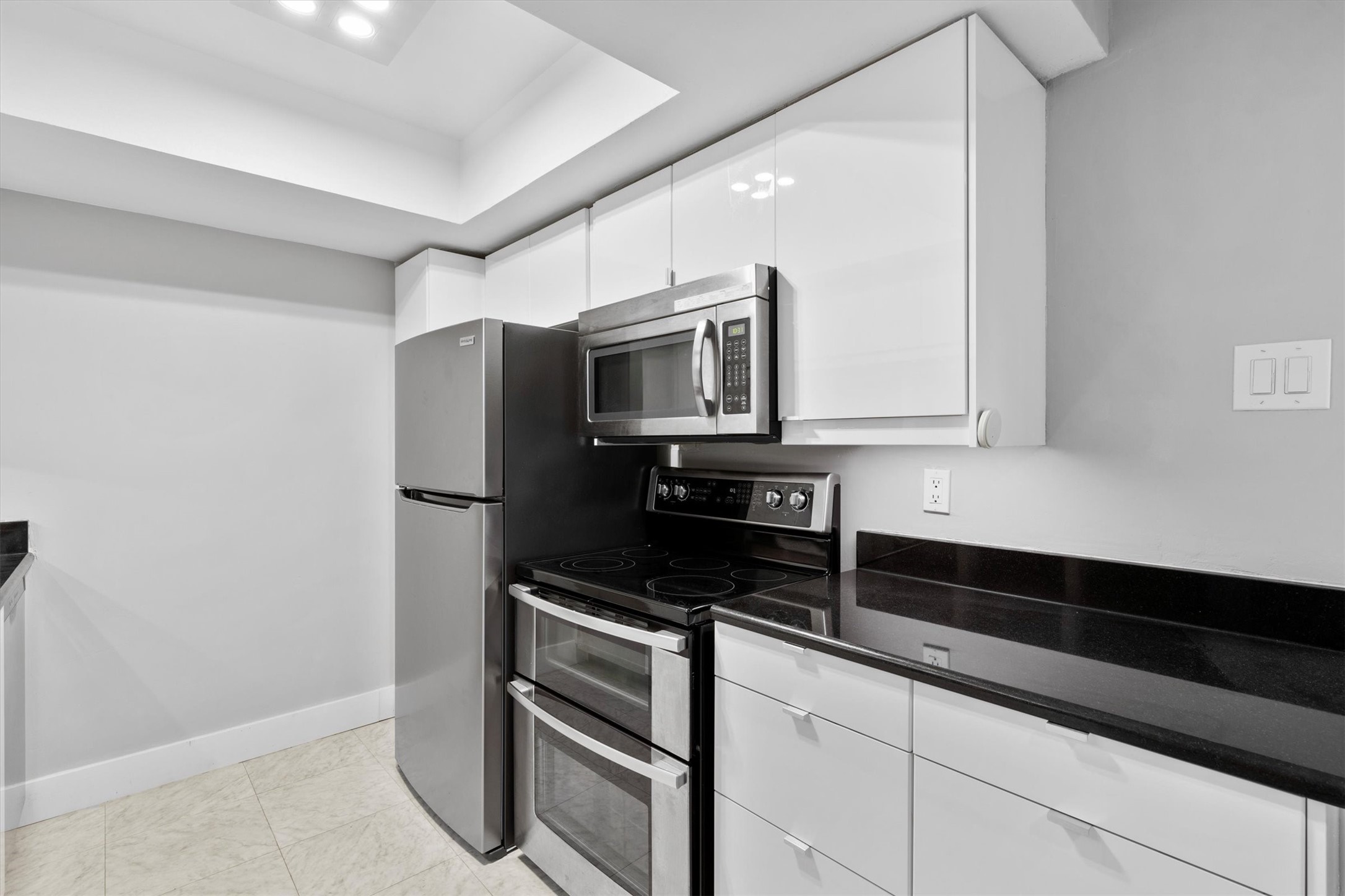 2505 Wedglea Drive 201