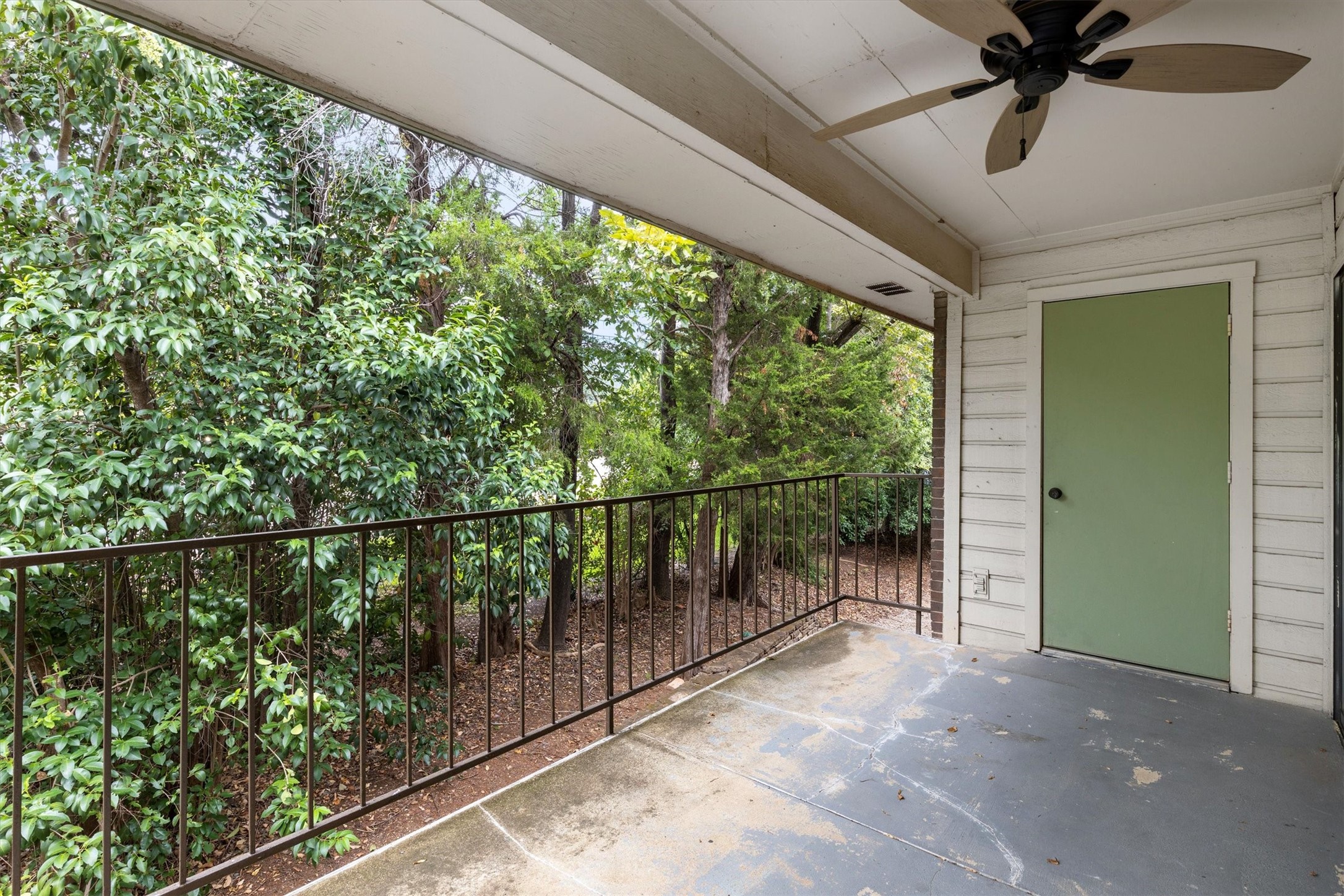 2505 Wedglea Drive 201