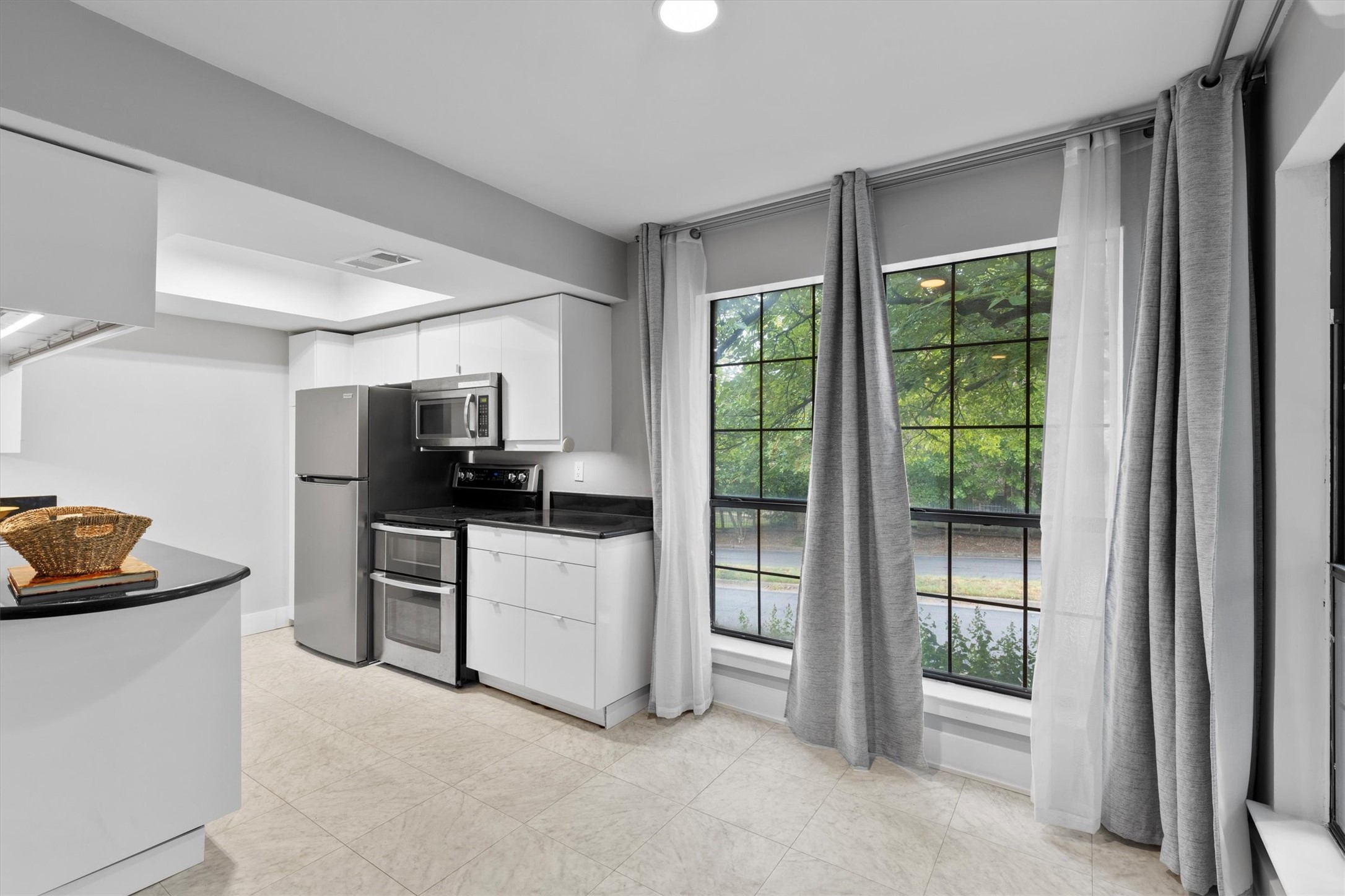 2505 Wedglea Drive 201