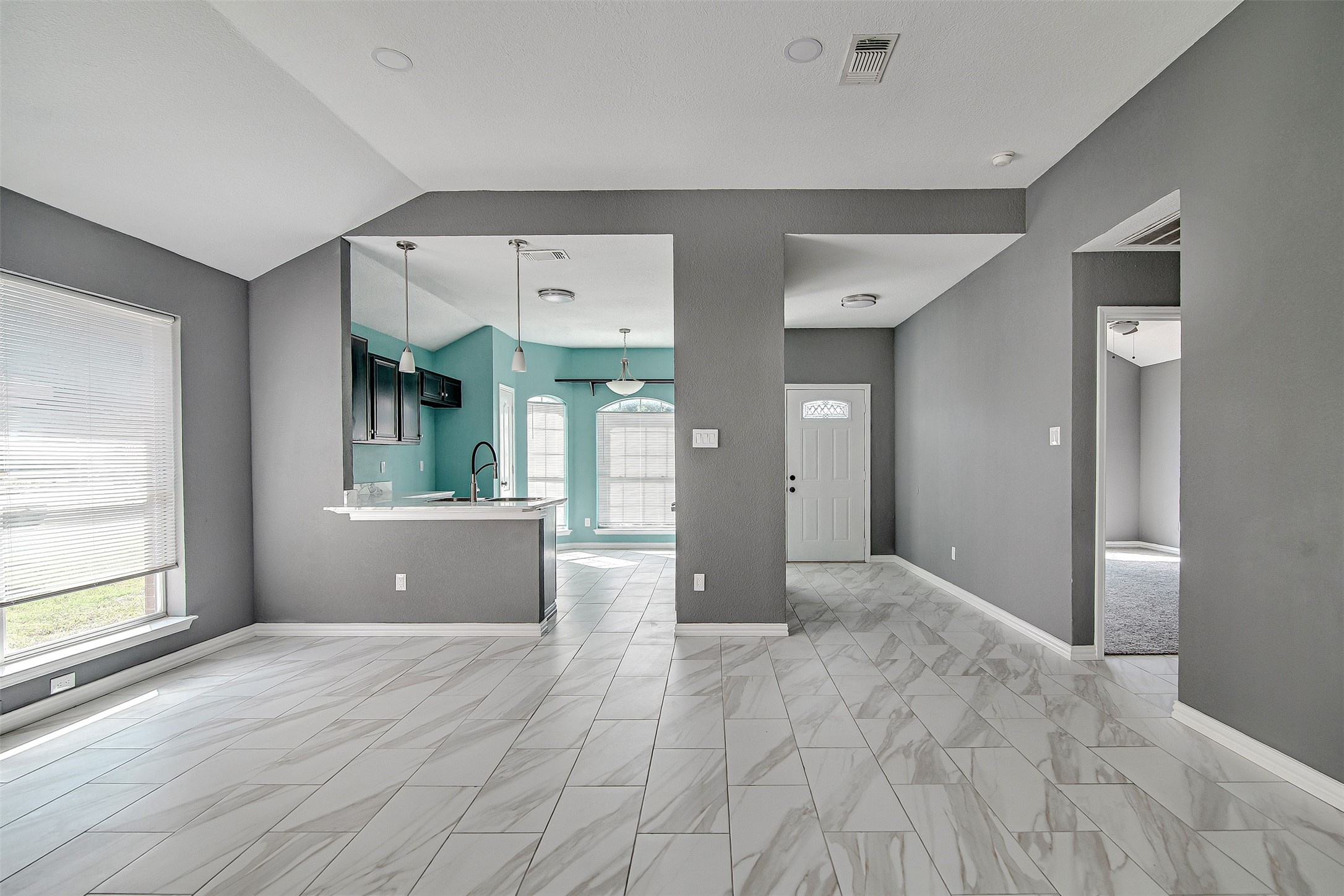 705 Crenshaw Drive