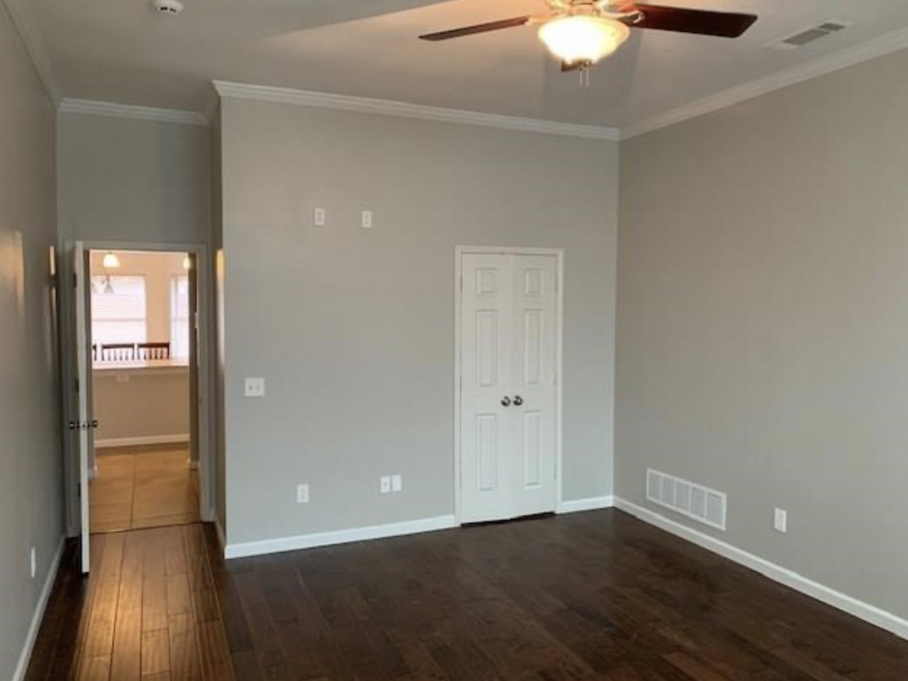10808 Pineview Lane