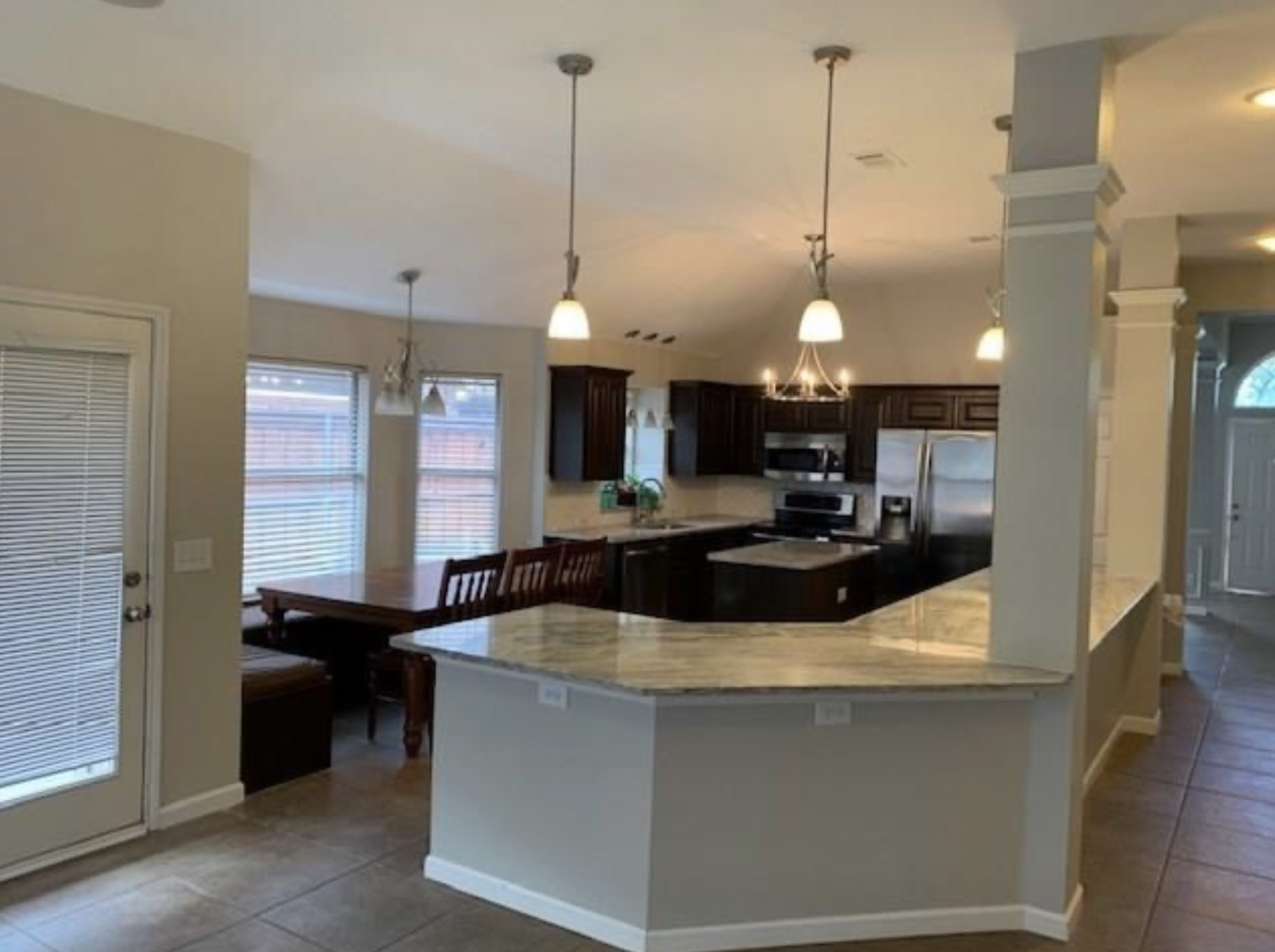 10808 Pineview Lane