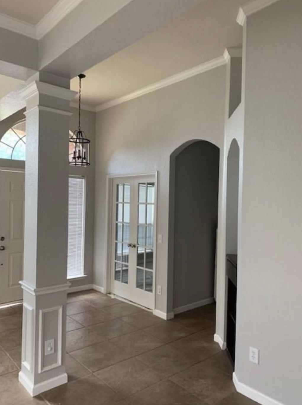 10808 Pineview Lane