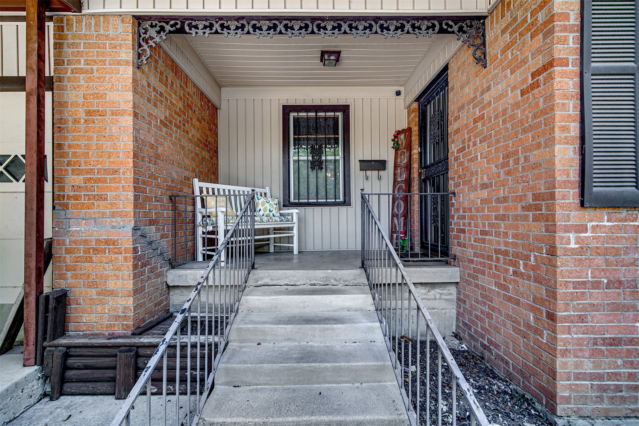 4112 Ridgecrest Circle