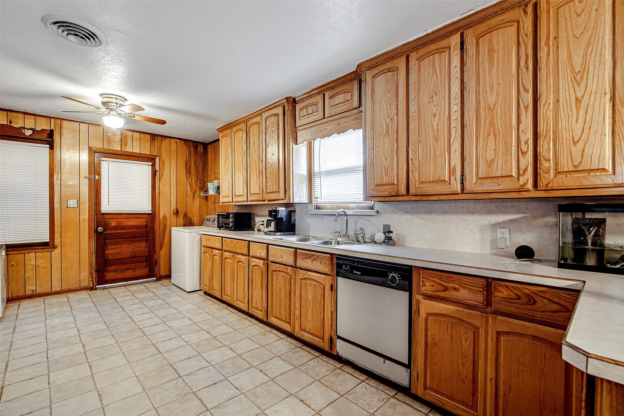 4112 Ridgecrest Circle