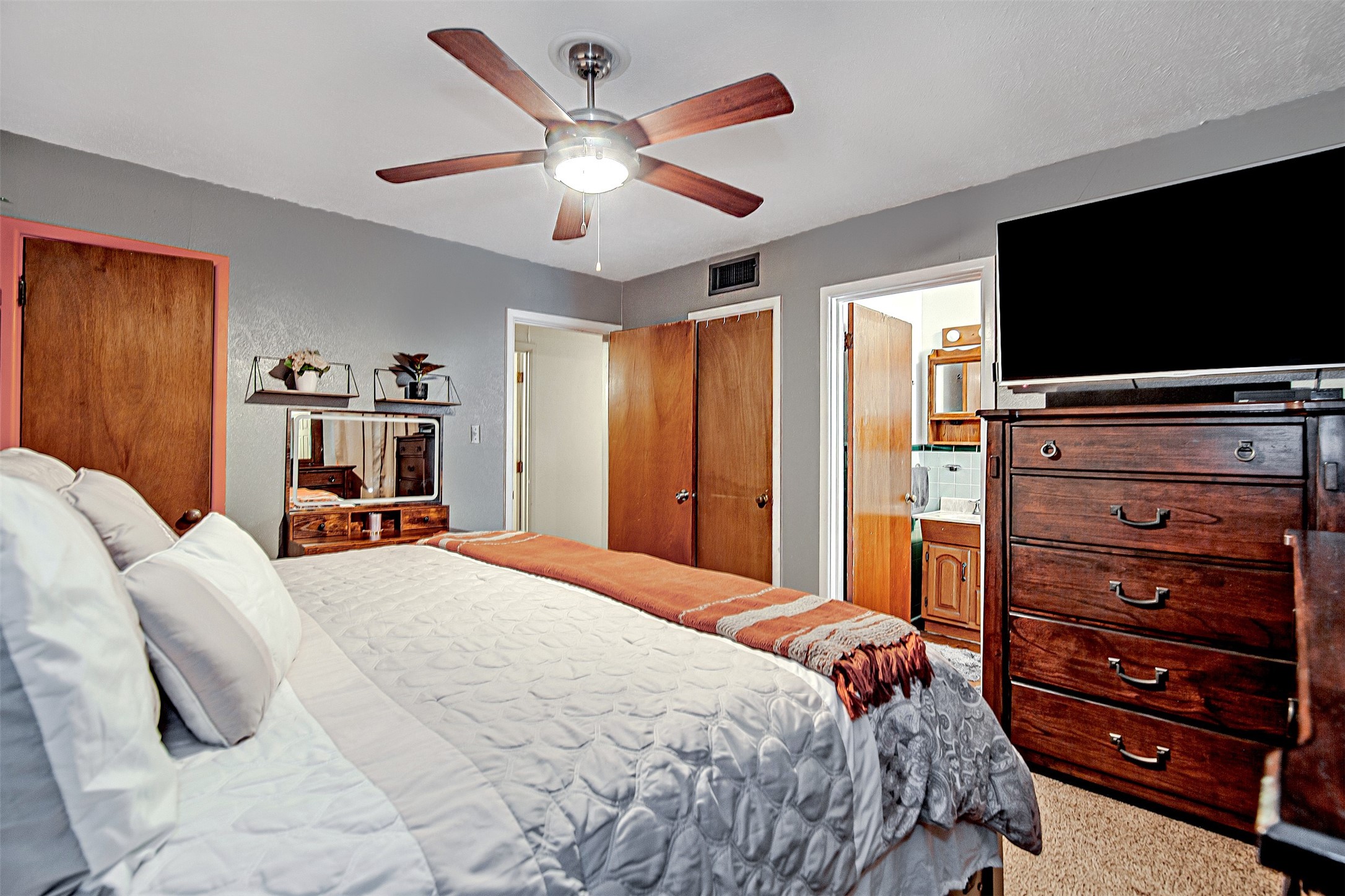4112 Ridgecrest Circle