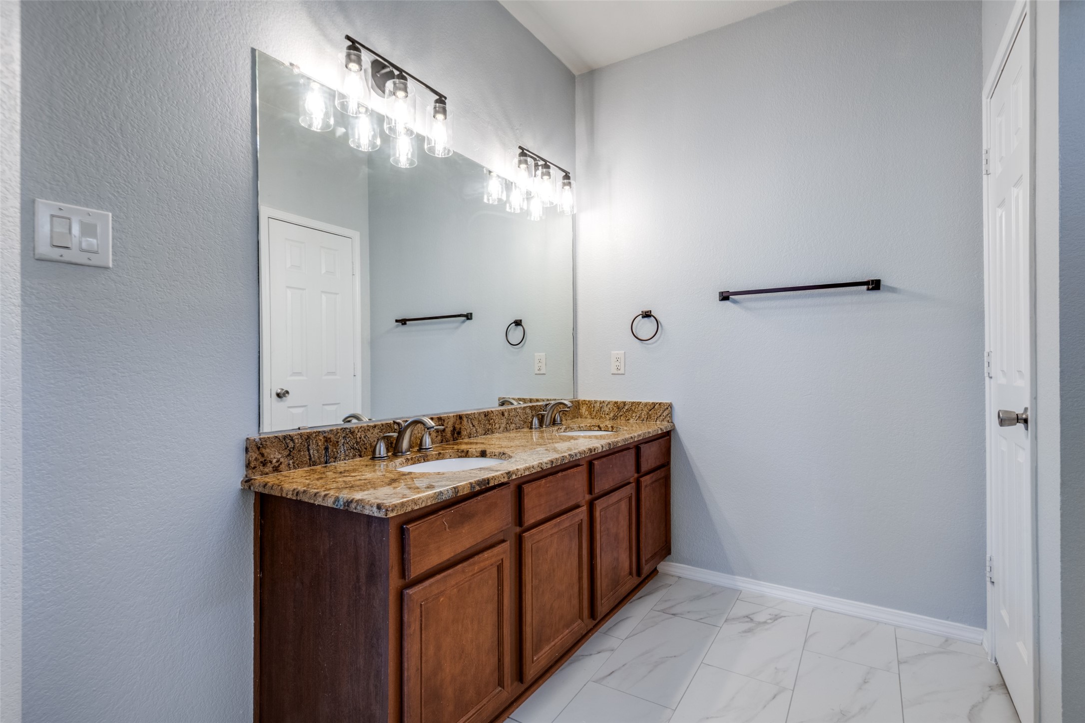 222 Independence Trail