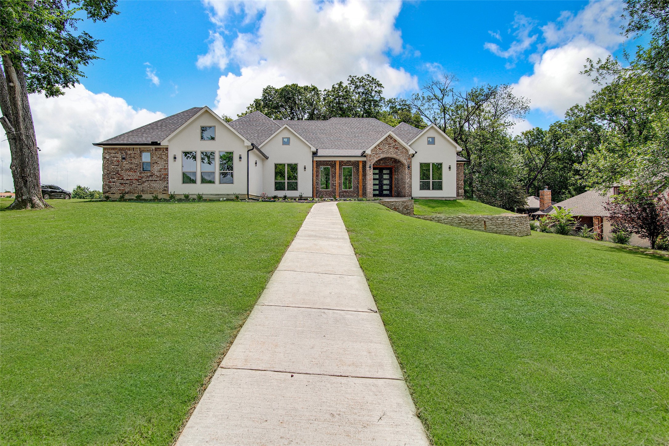 1020 Royal Lytham Court