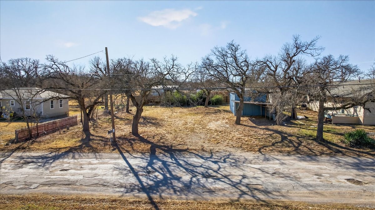 1117 W Live Oak Street
