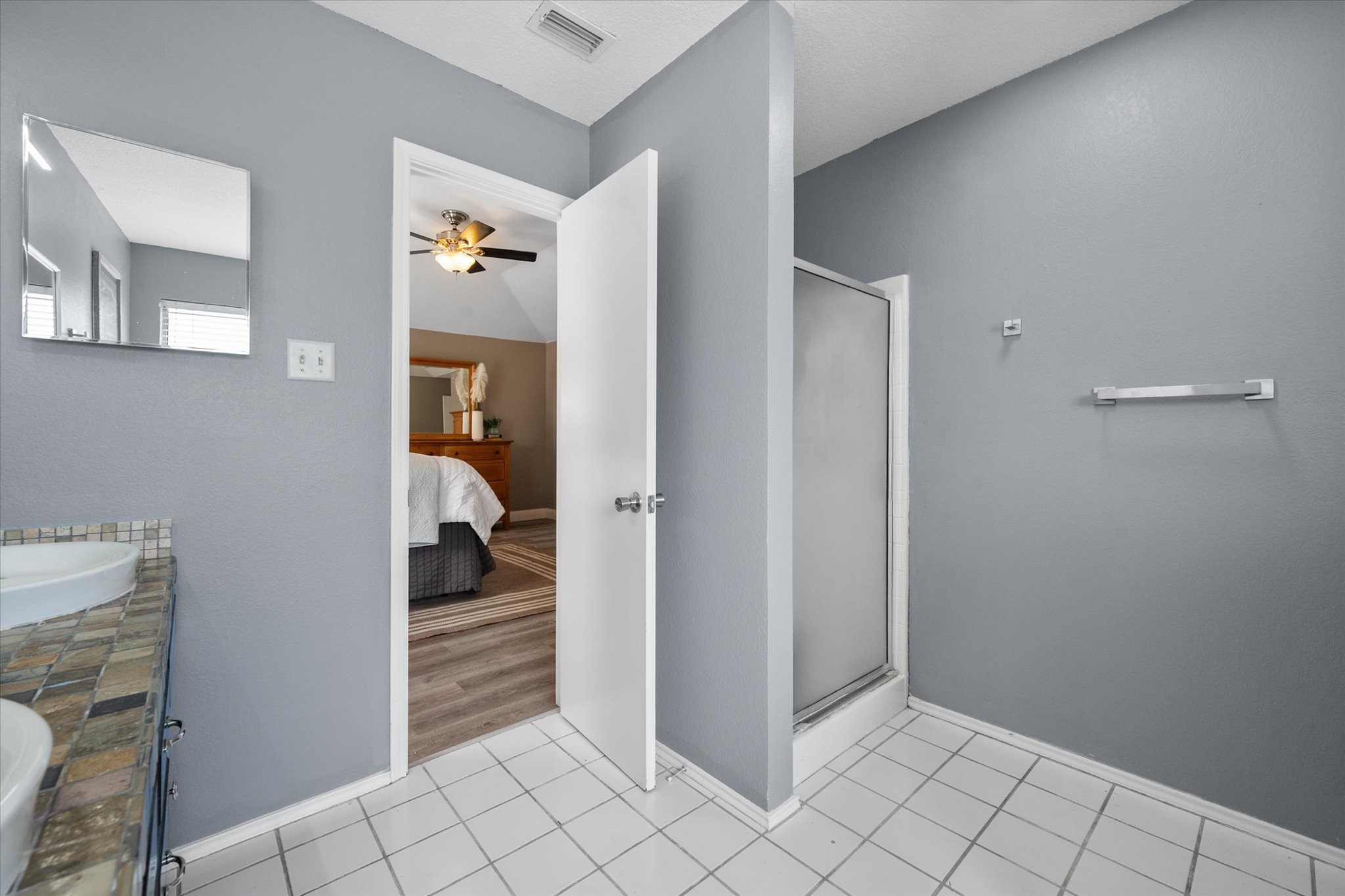 2700 Yorkfield Court