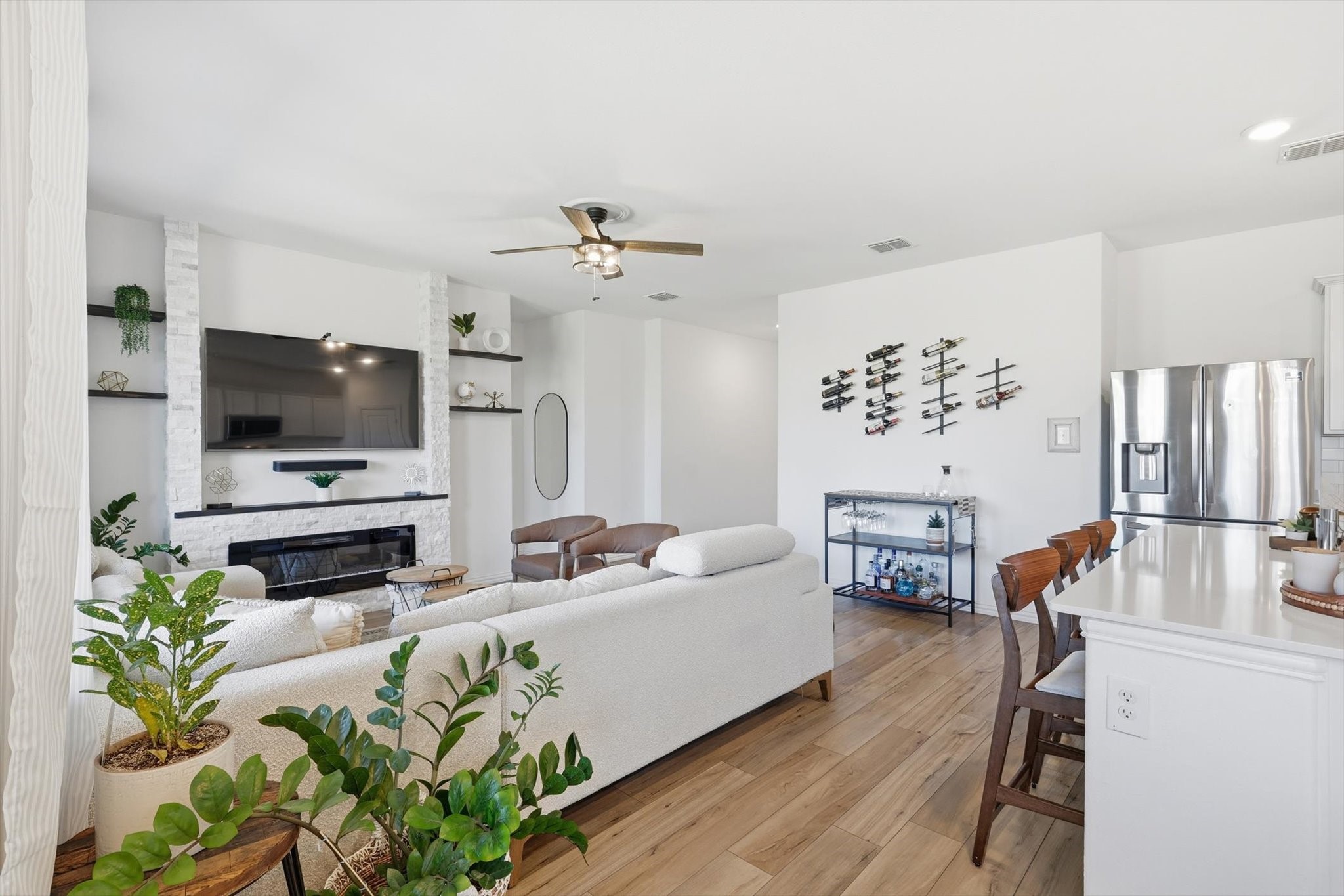 3105 Kaufman Court