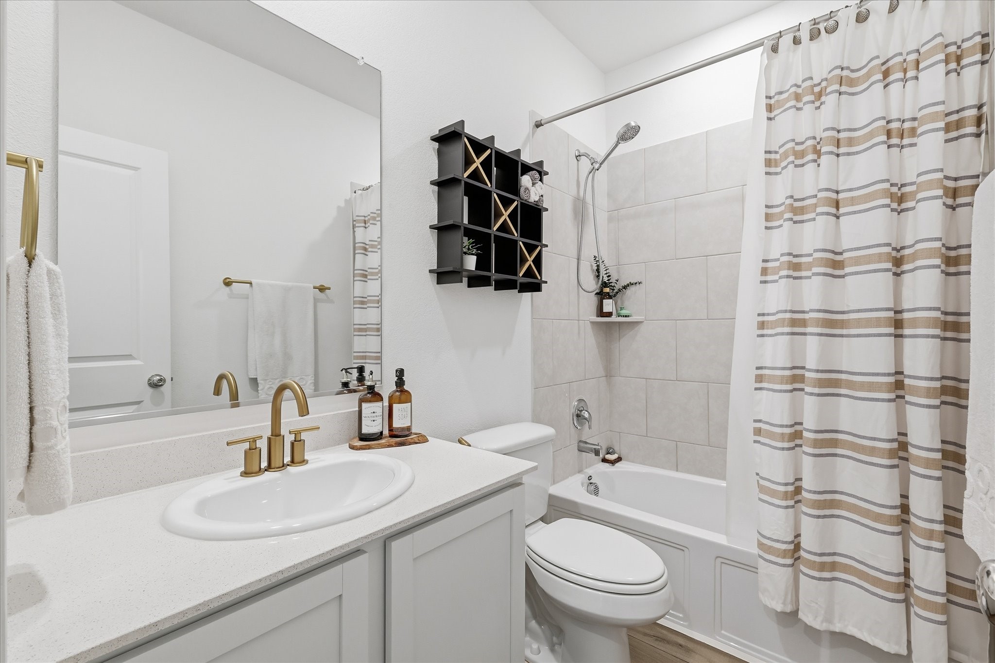 3105 Kaufman Court