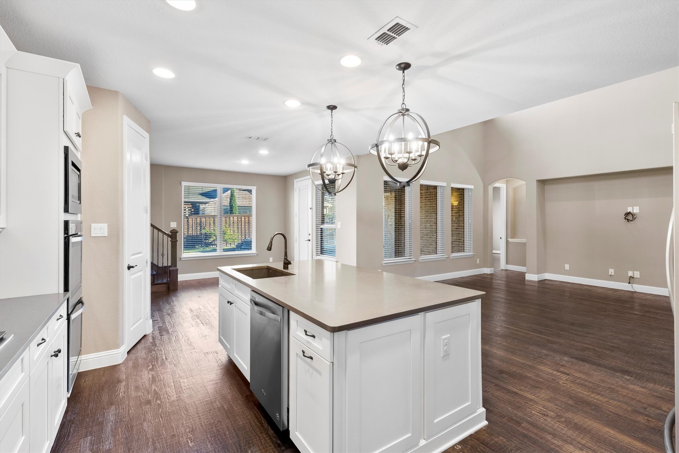 3701 Birmington