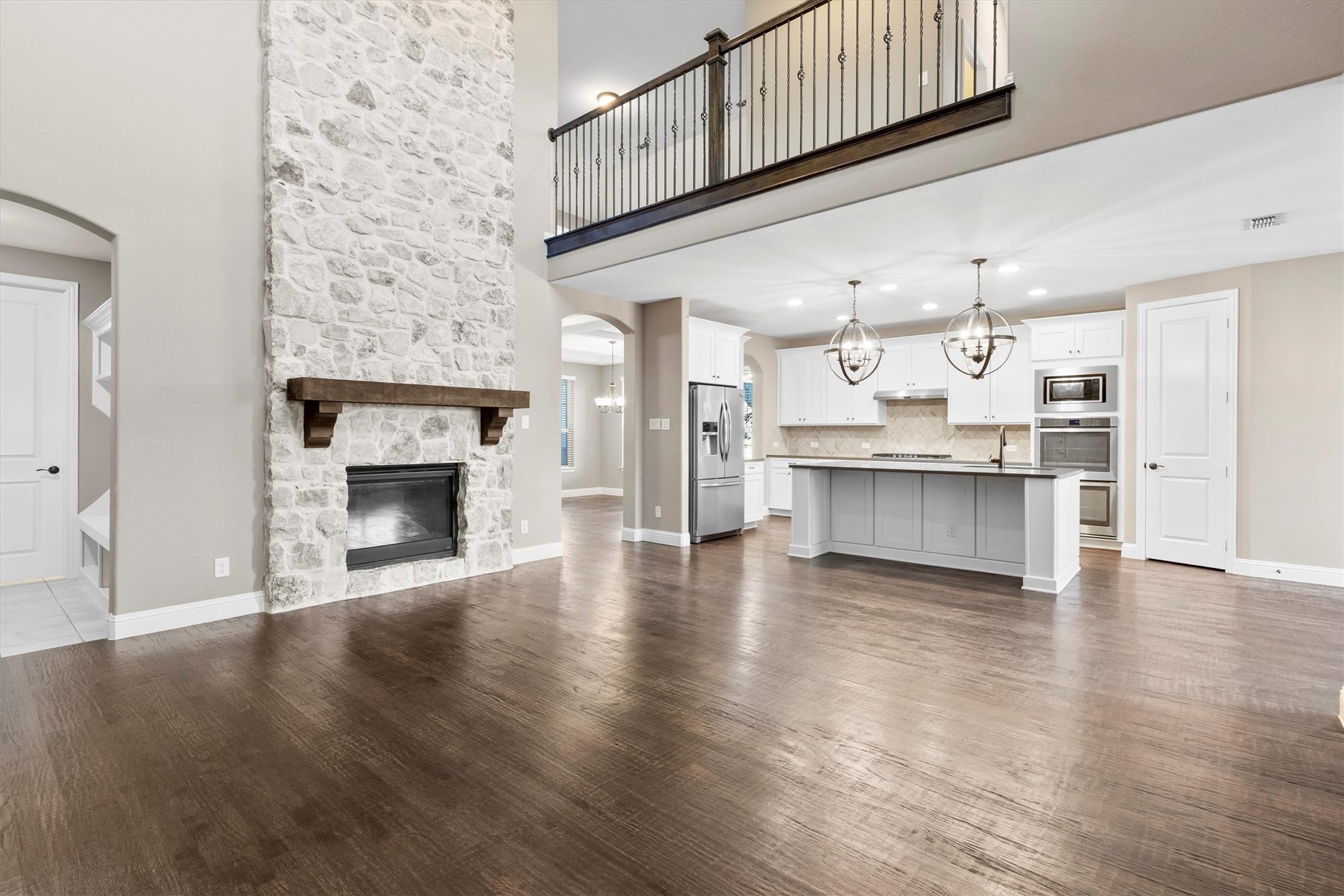 3701 Birmington