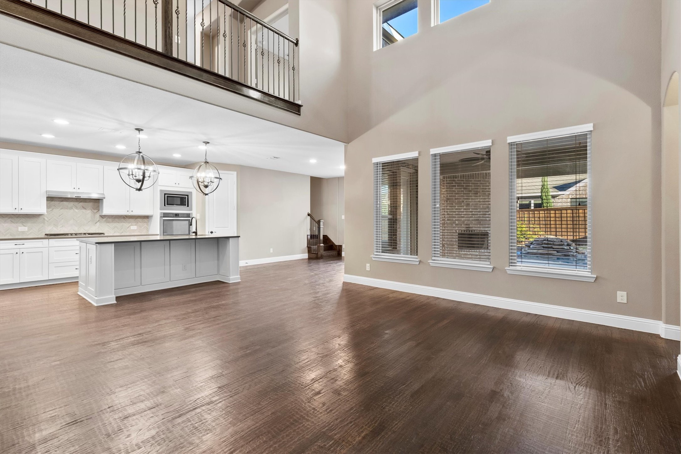 3701 Birmington
