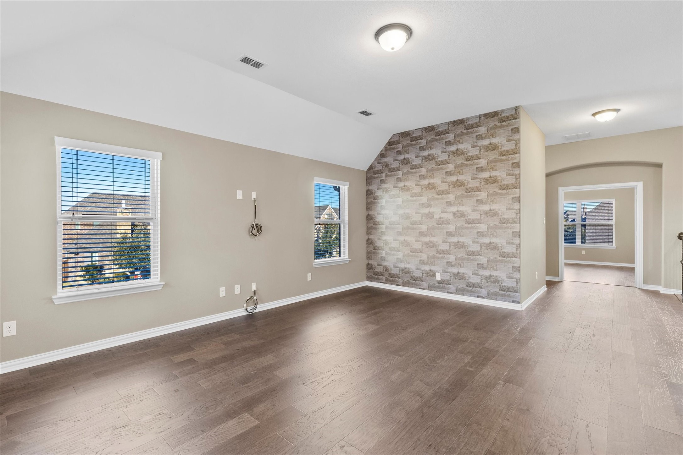 3701 Birmington