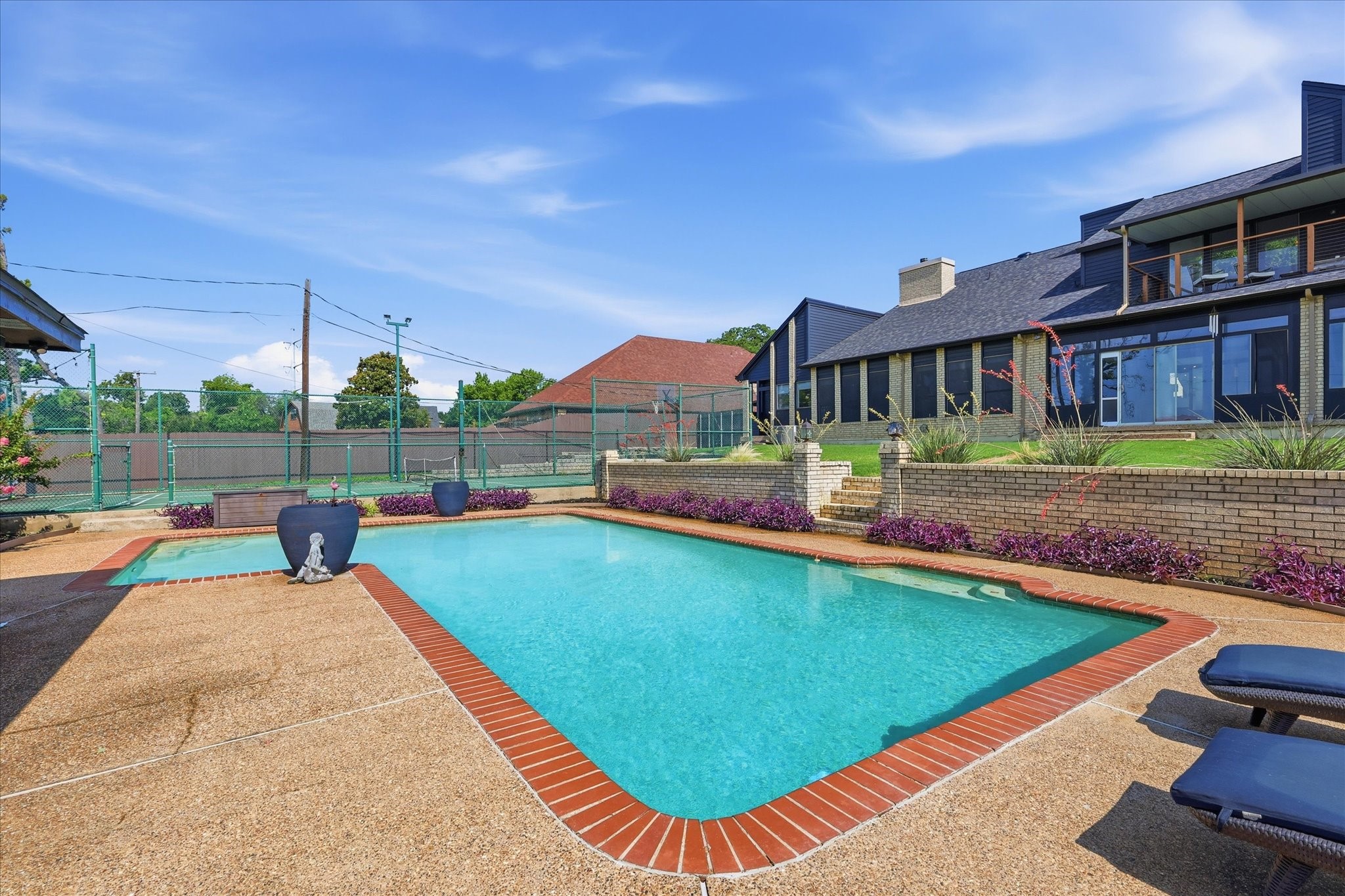 301 Chapelwood Drive
