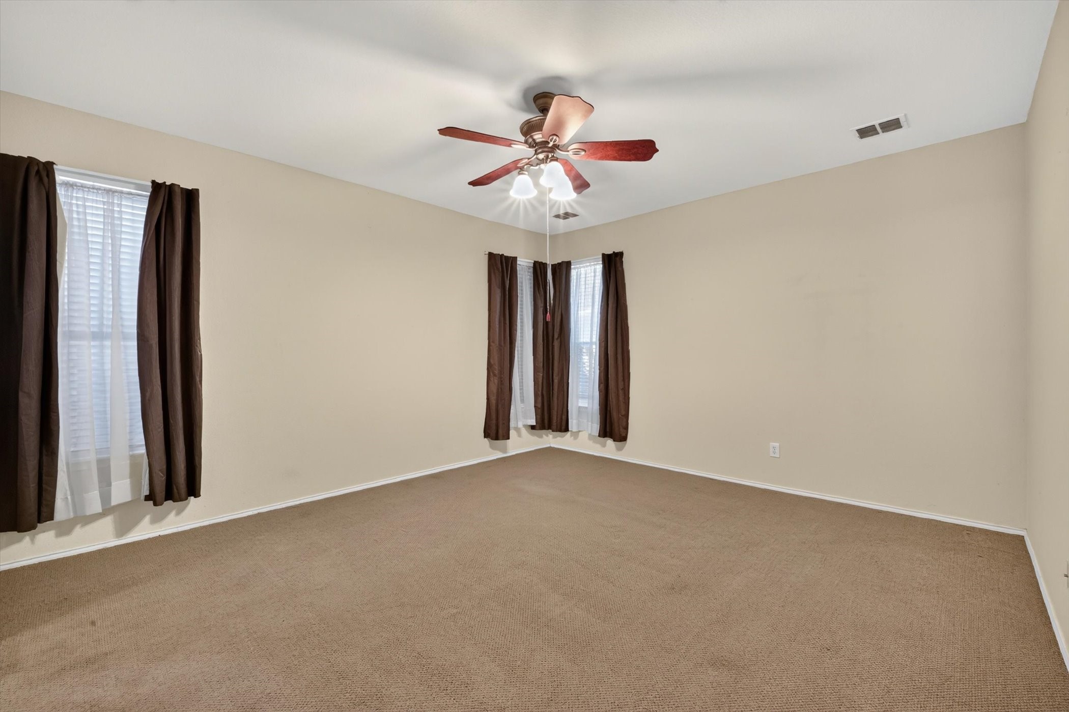 5912 White Pine Drive
