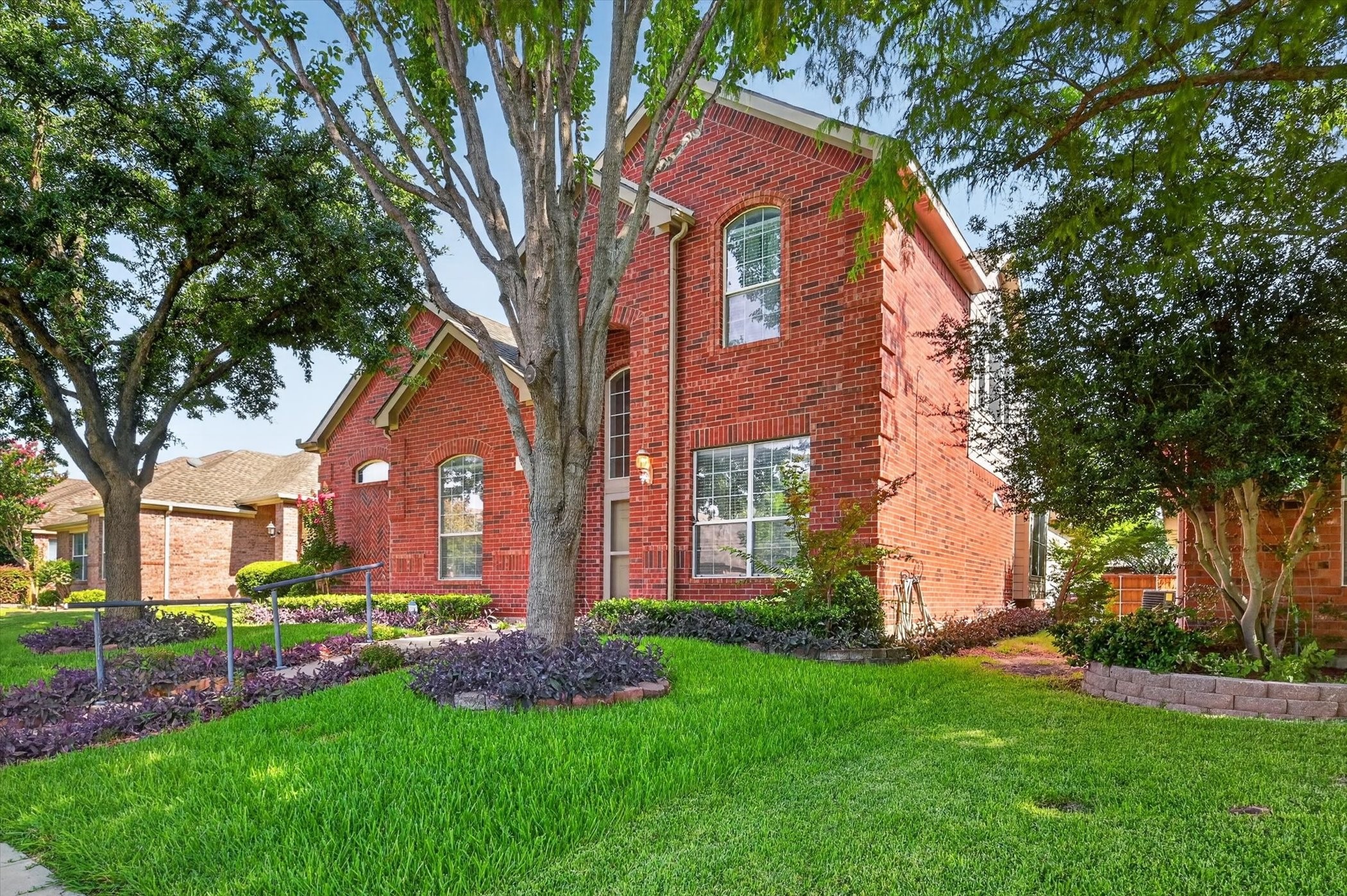 5912 White Pine Drive