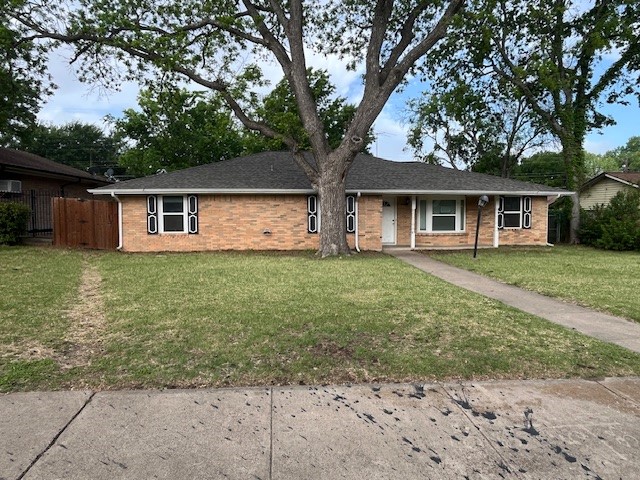 4012 Shady Hollow Lane