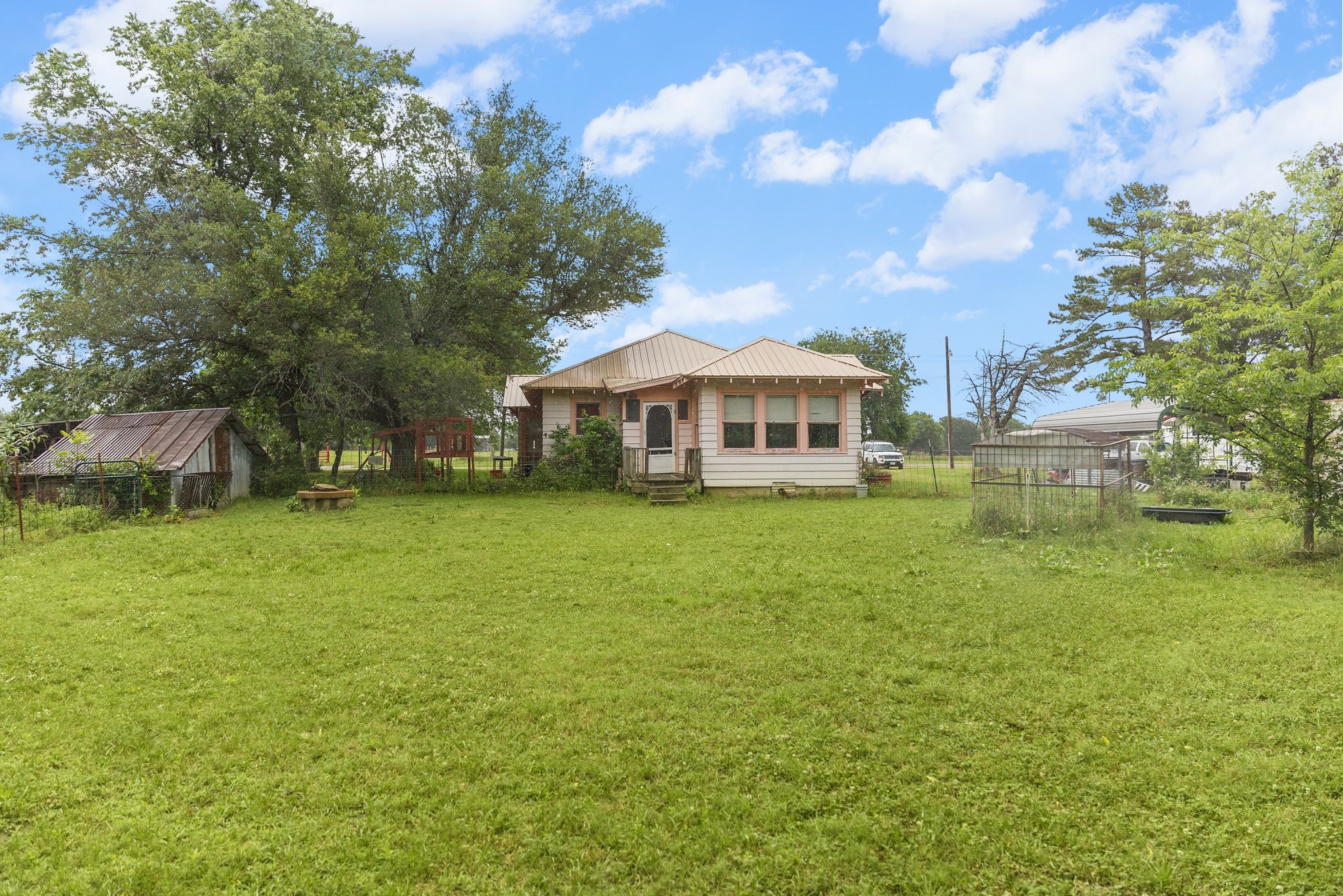 419 W Main Street