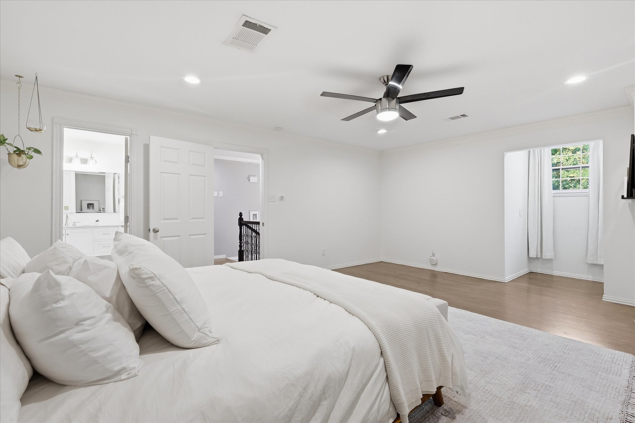 5812 Quality Hill Road