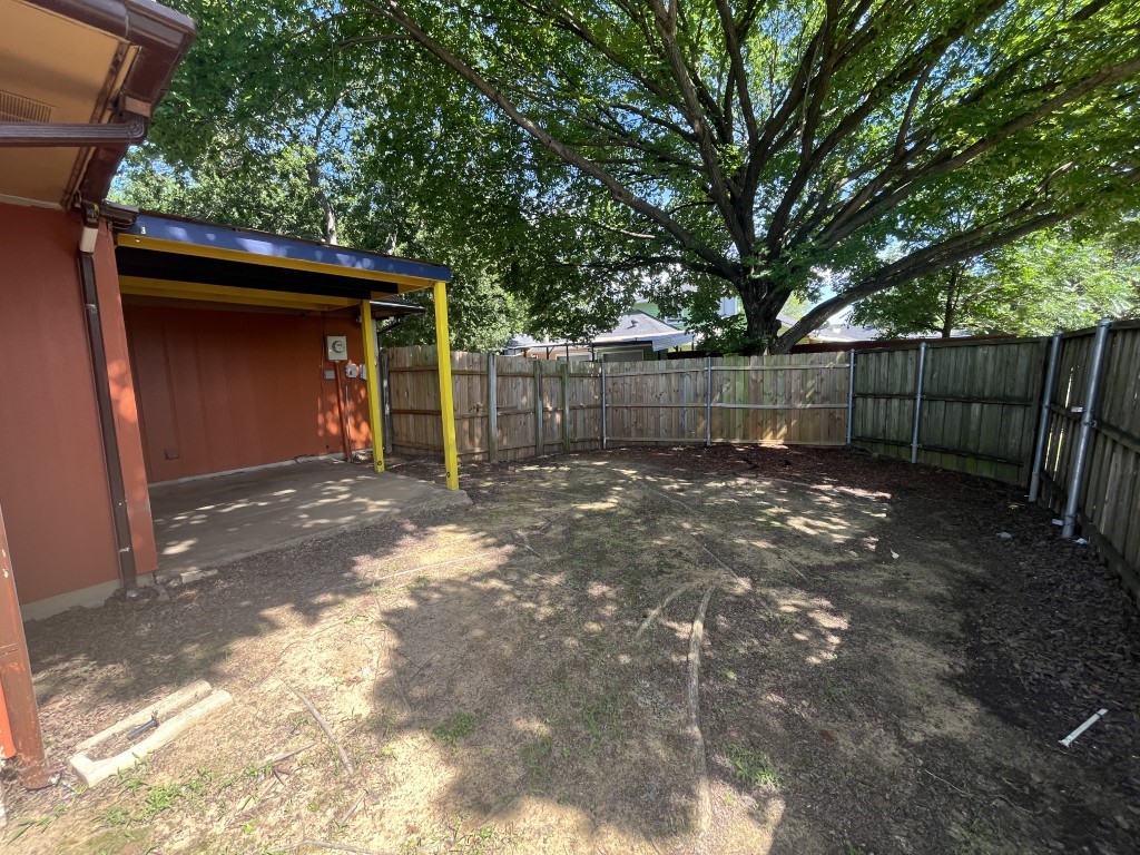 10204 Oak Terrace Circle