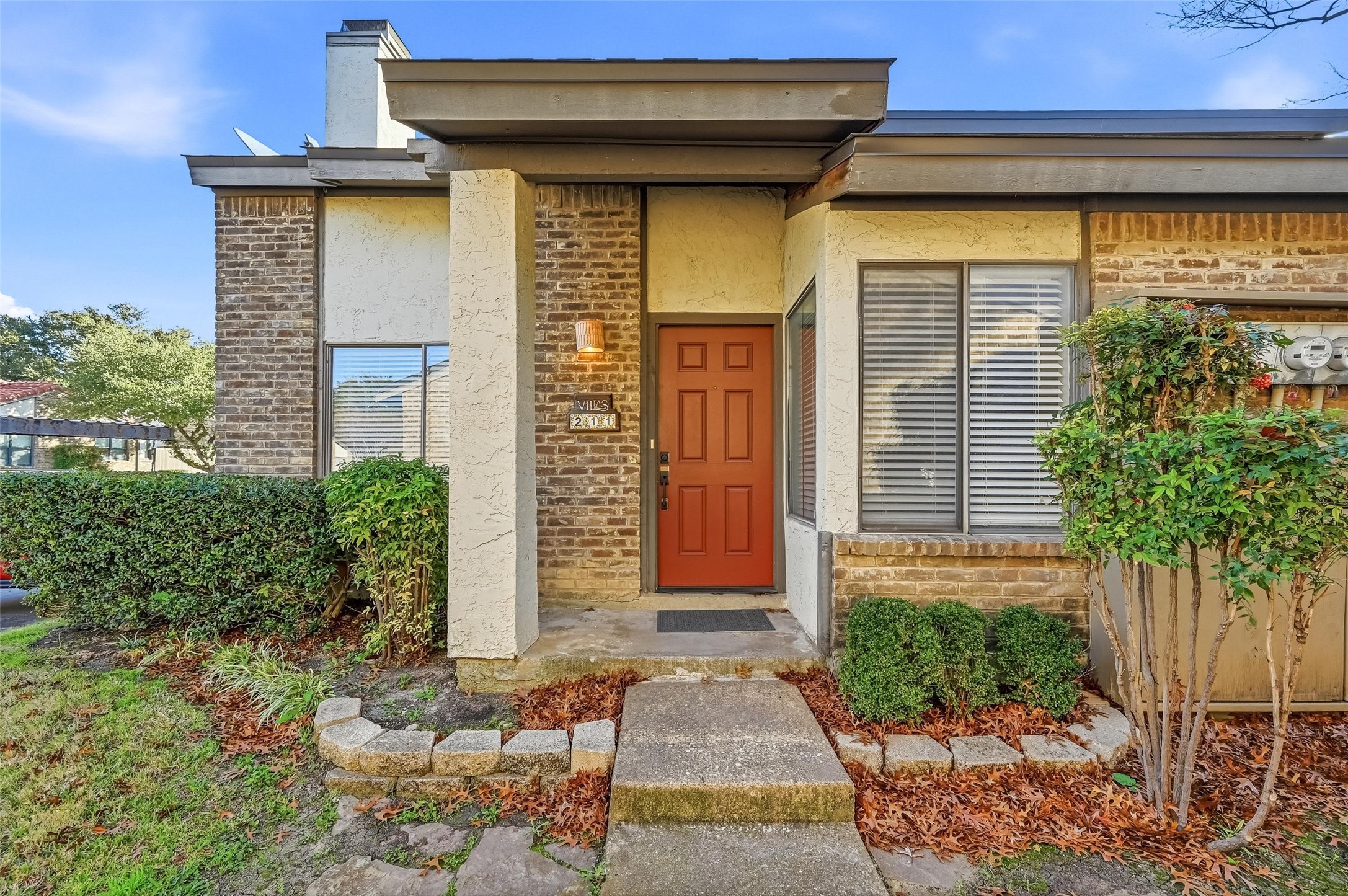 821 Dublin Drive 211