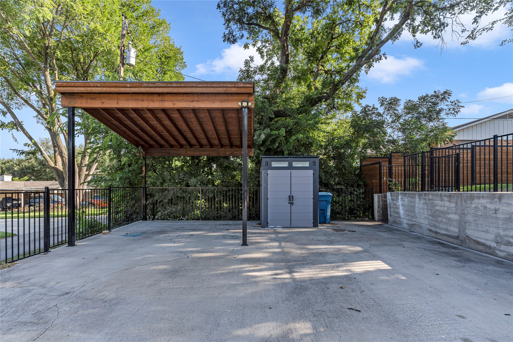 508 Whittle Way