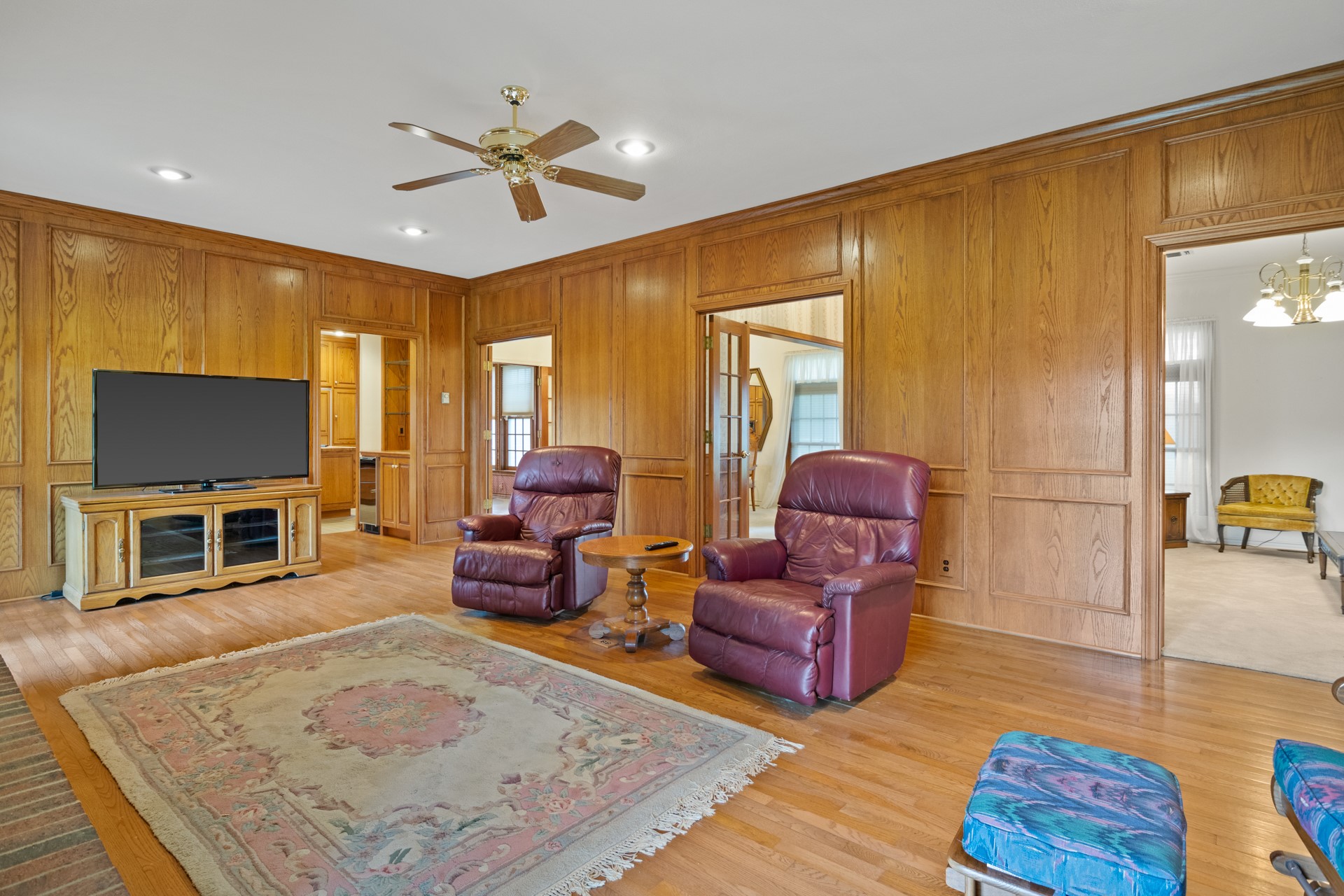 2100 County Rd 3150