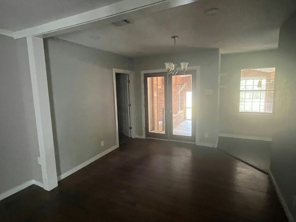 3250 Highland Woods Circle