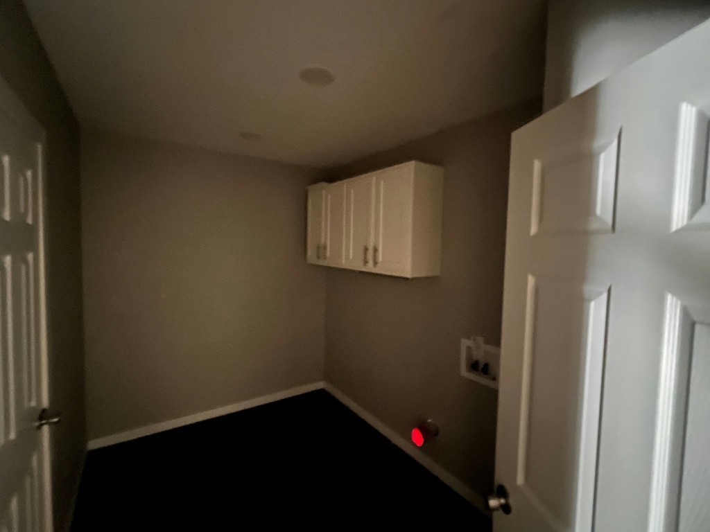 3250 Highland Woods Circle