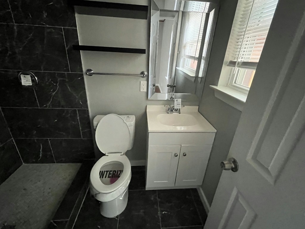 3250 Highland Woods Circle
