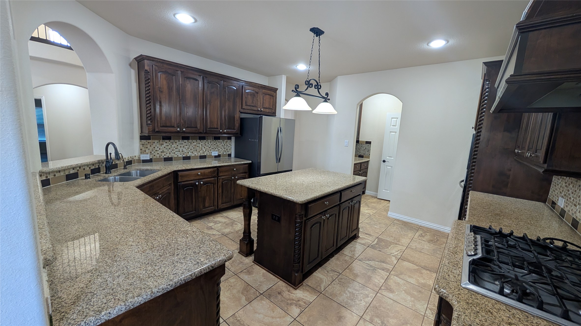 12461 Bridgeport Drive