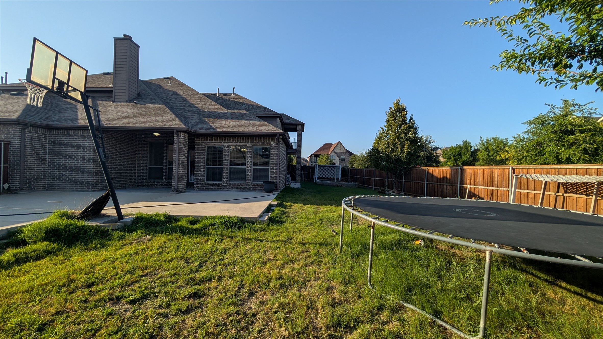 12461 Bridgeport Drive