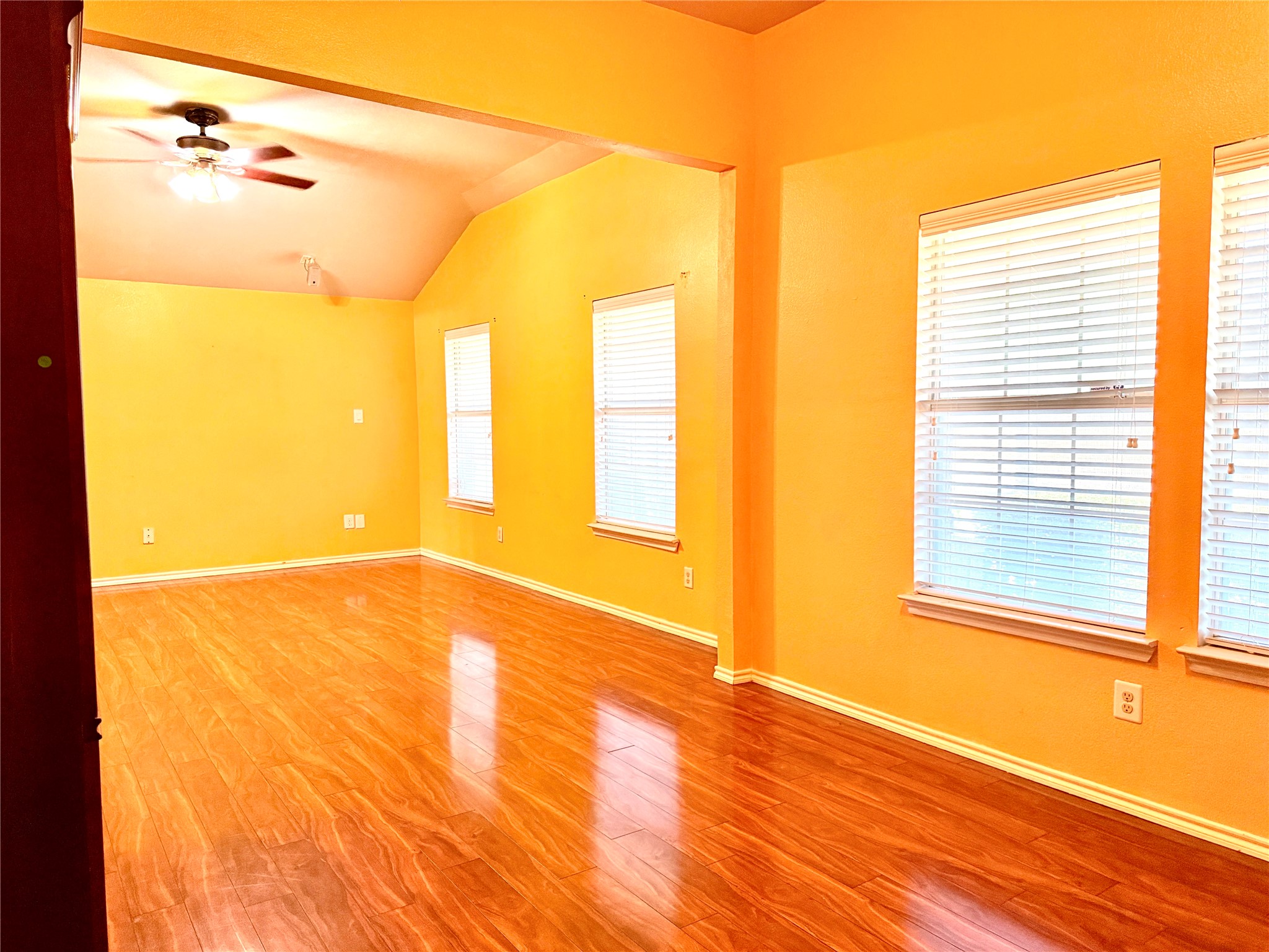 193 Rolling Court